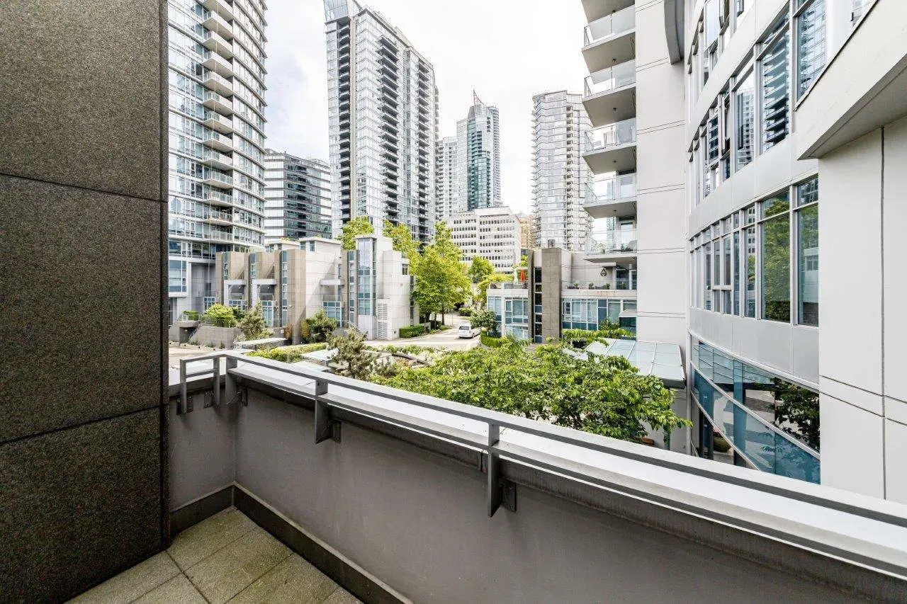 1281 W Cordova Street #TH20