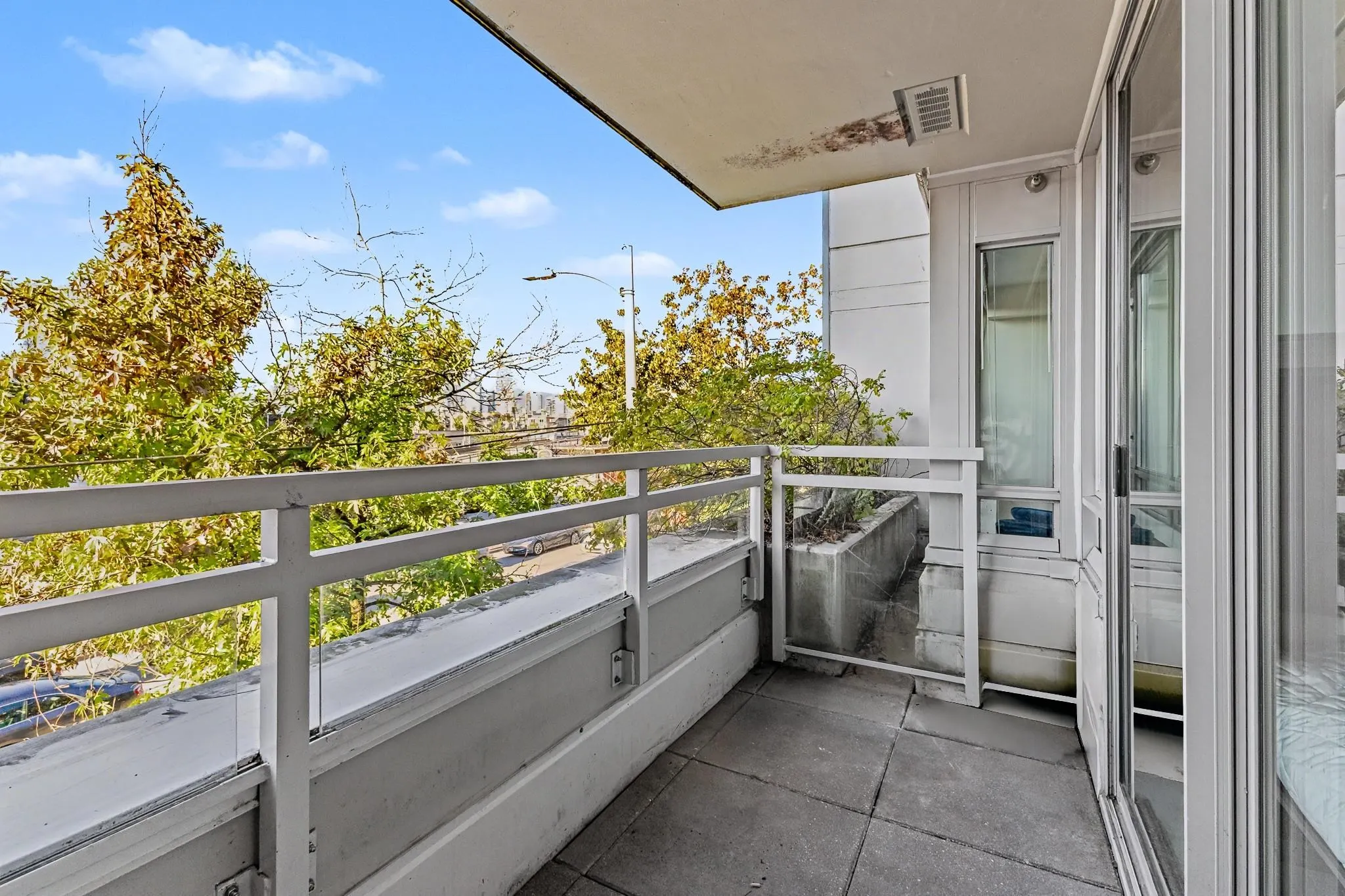 1680 W 4th Avenue #207
