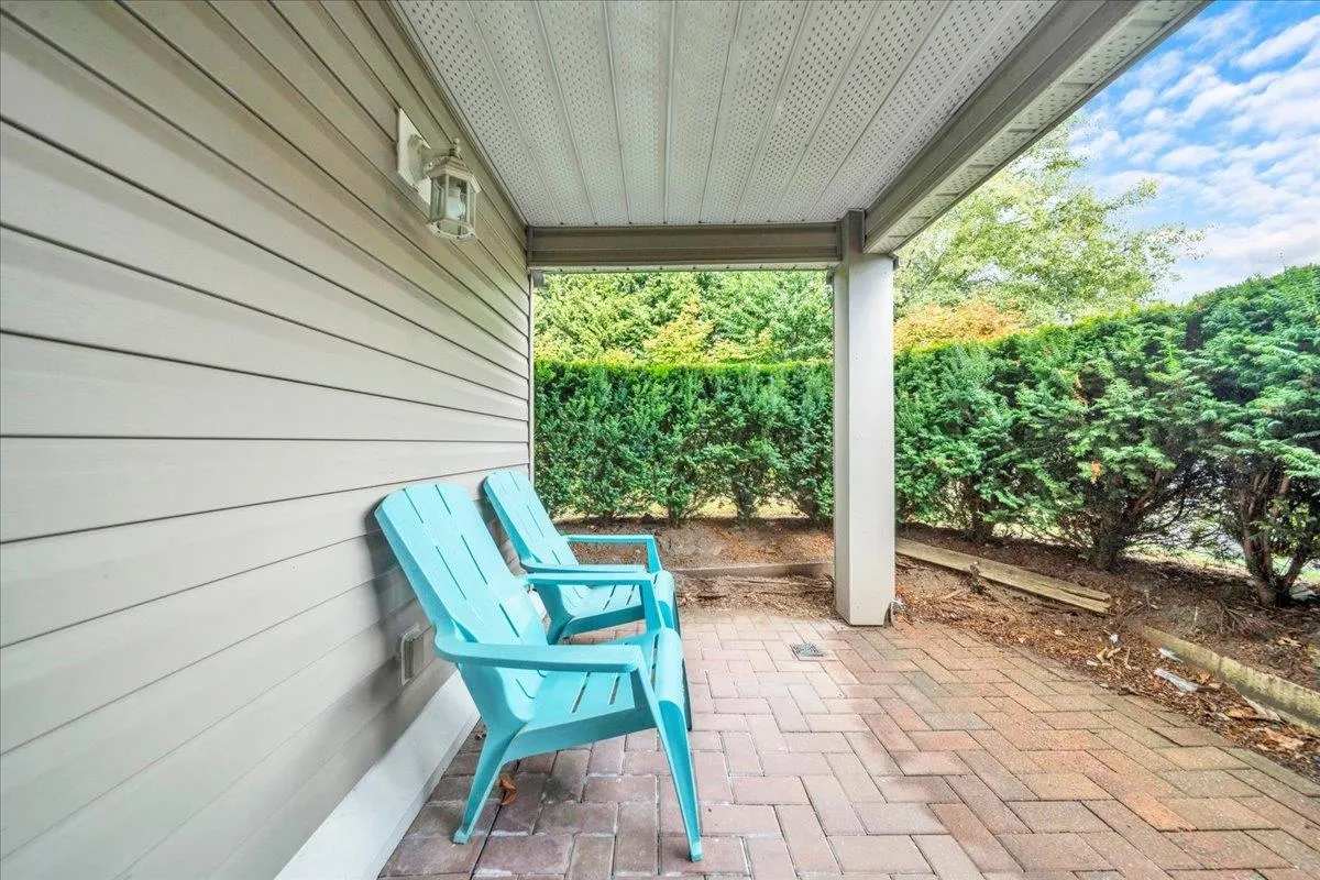 12733 72 Avenue #103