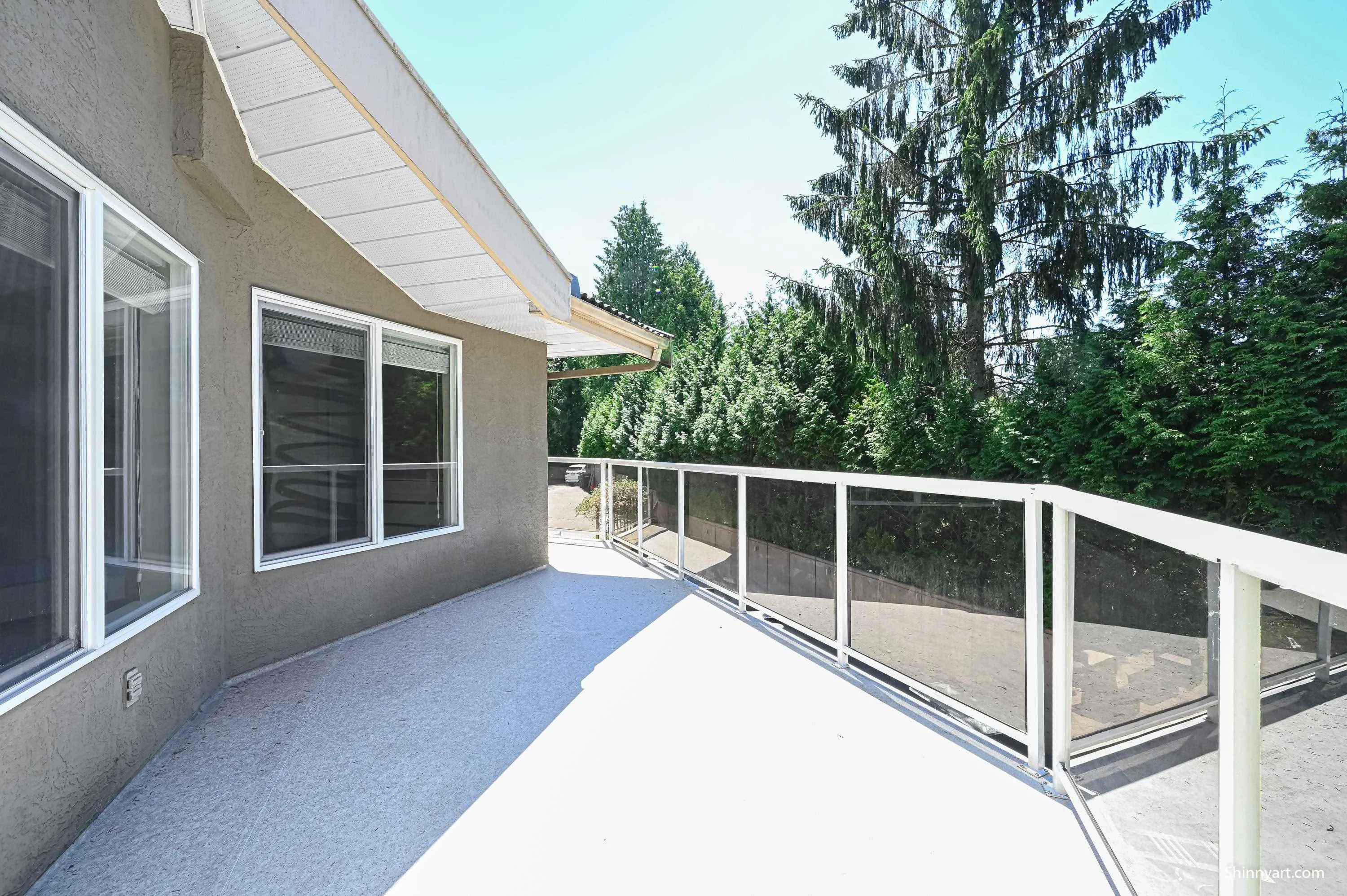 6339 Canada Way