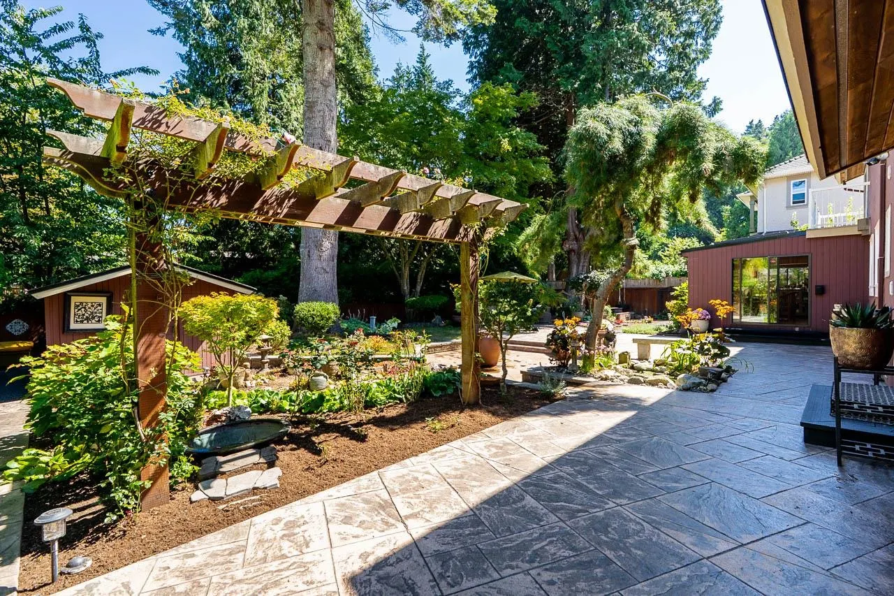 2360 Christopherson Road