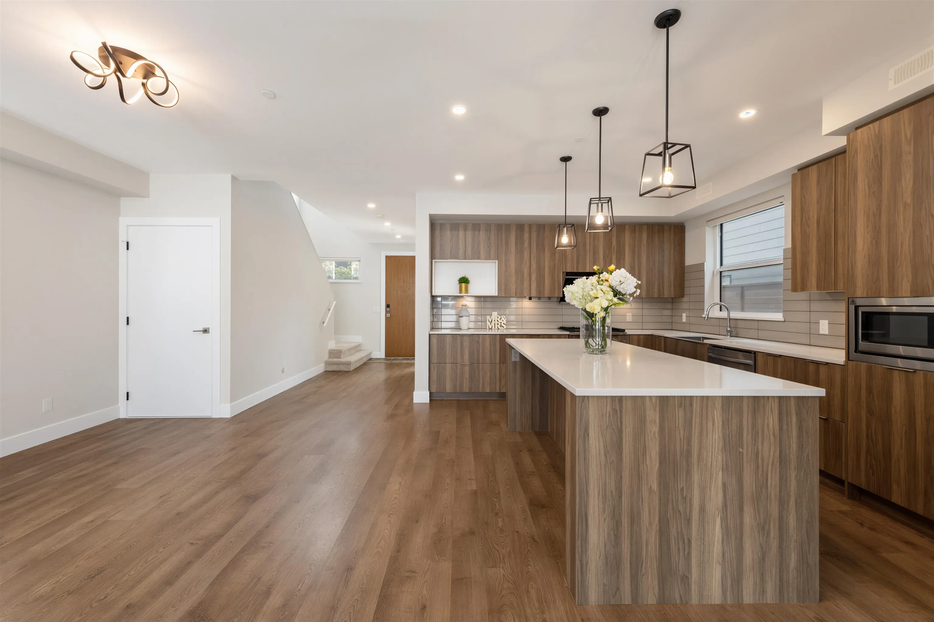 4725 Blue Heron Way