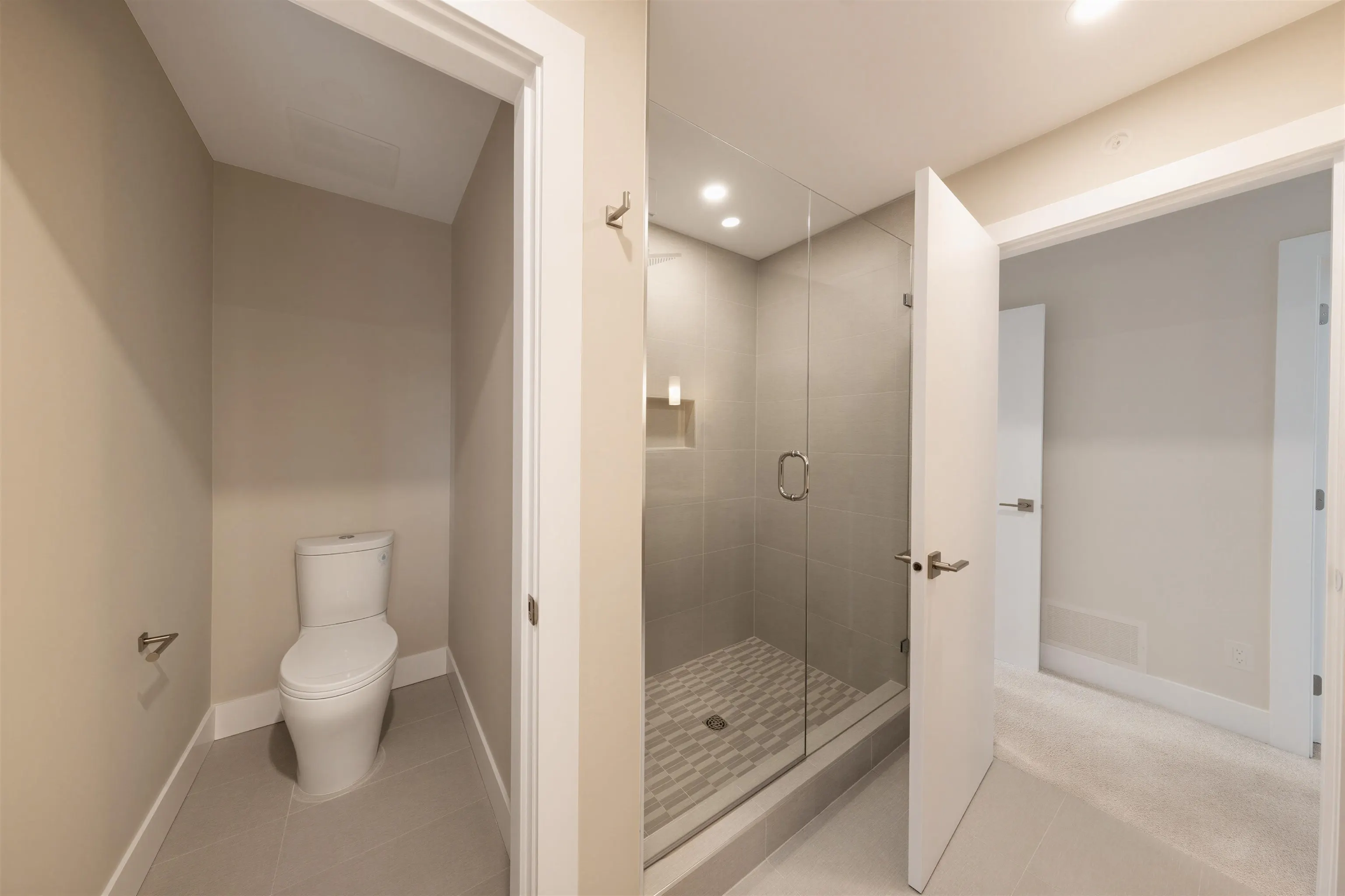 4725 Blue Heron Way