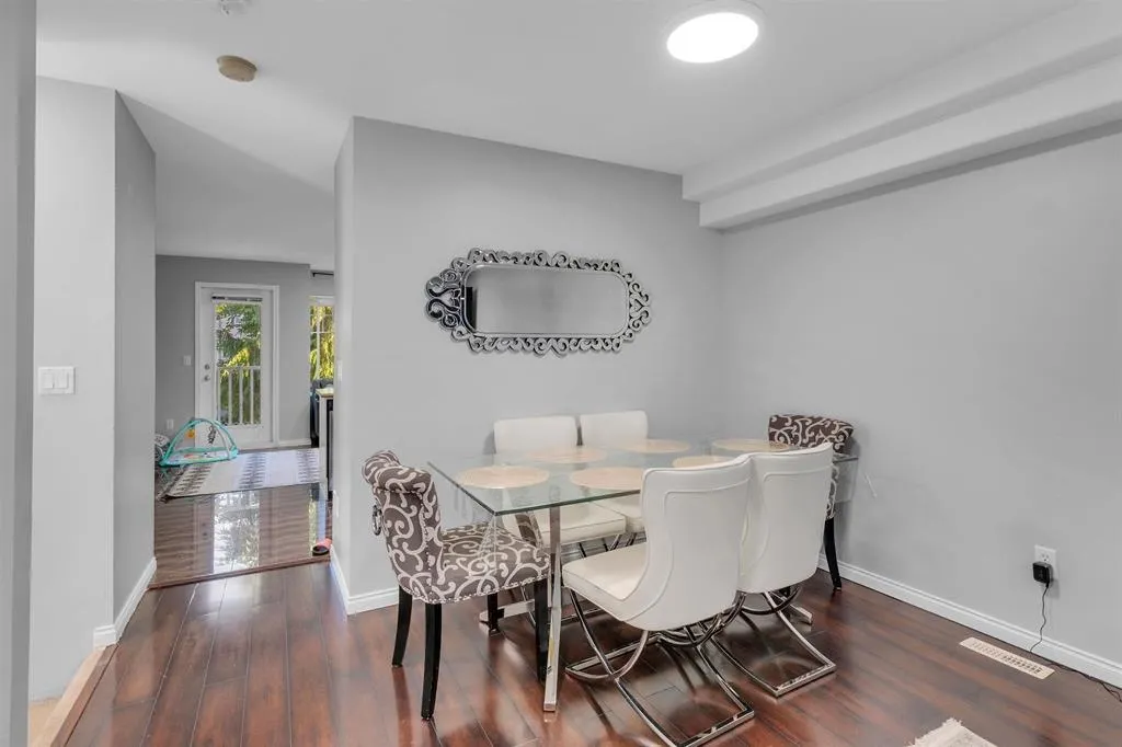 6533 121 Street #40