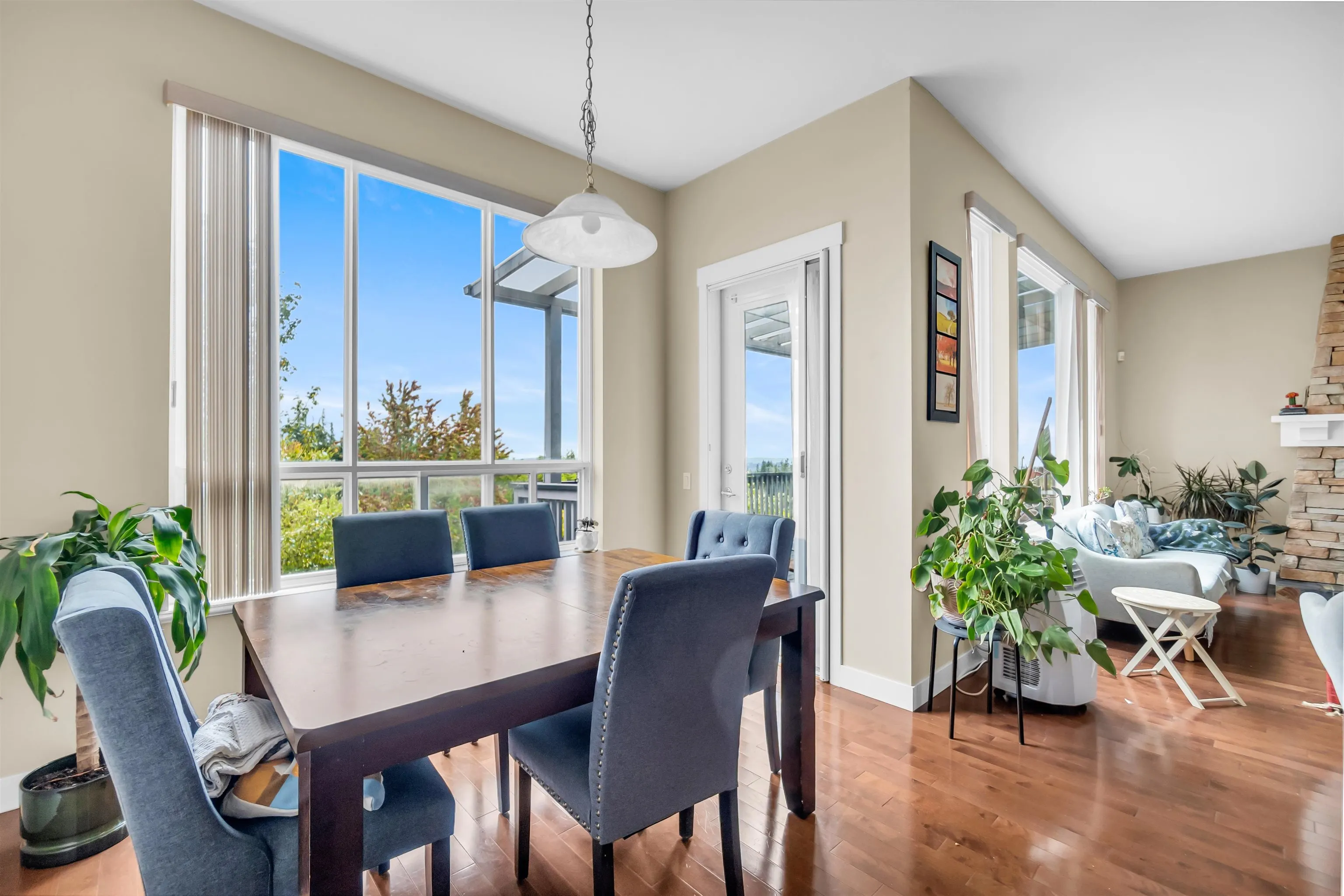 118 Fernway Drive