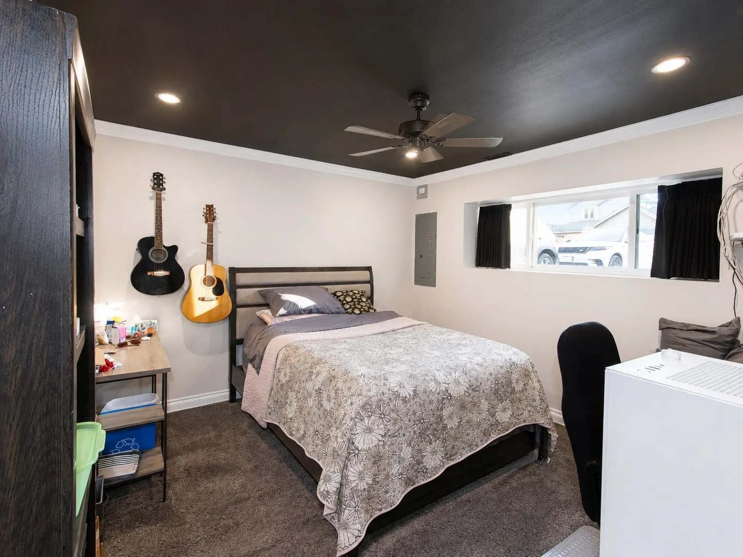 6780 School Lane