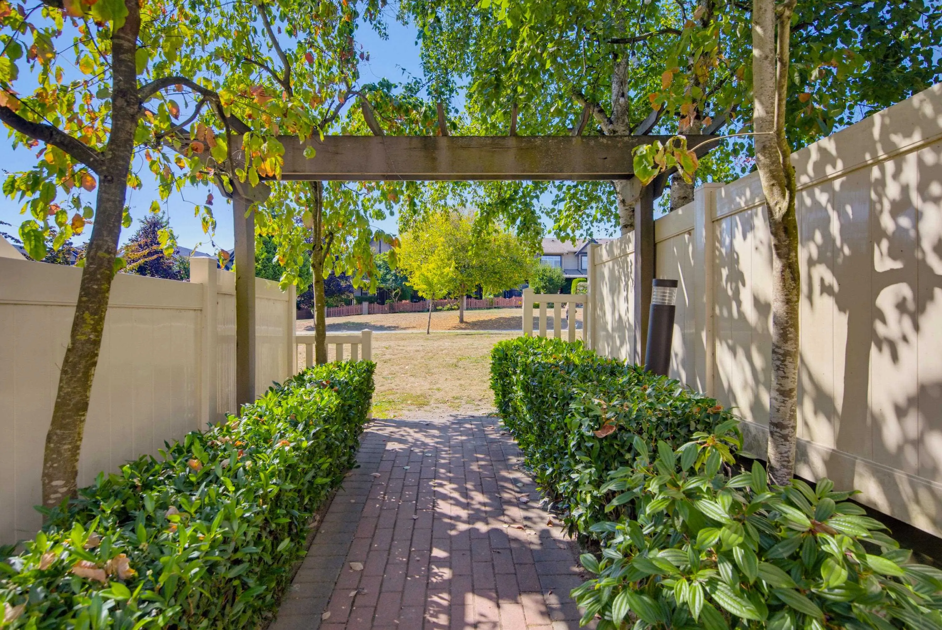 19560 68 Avenue #29