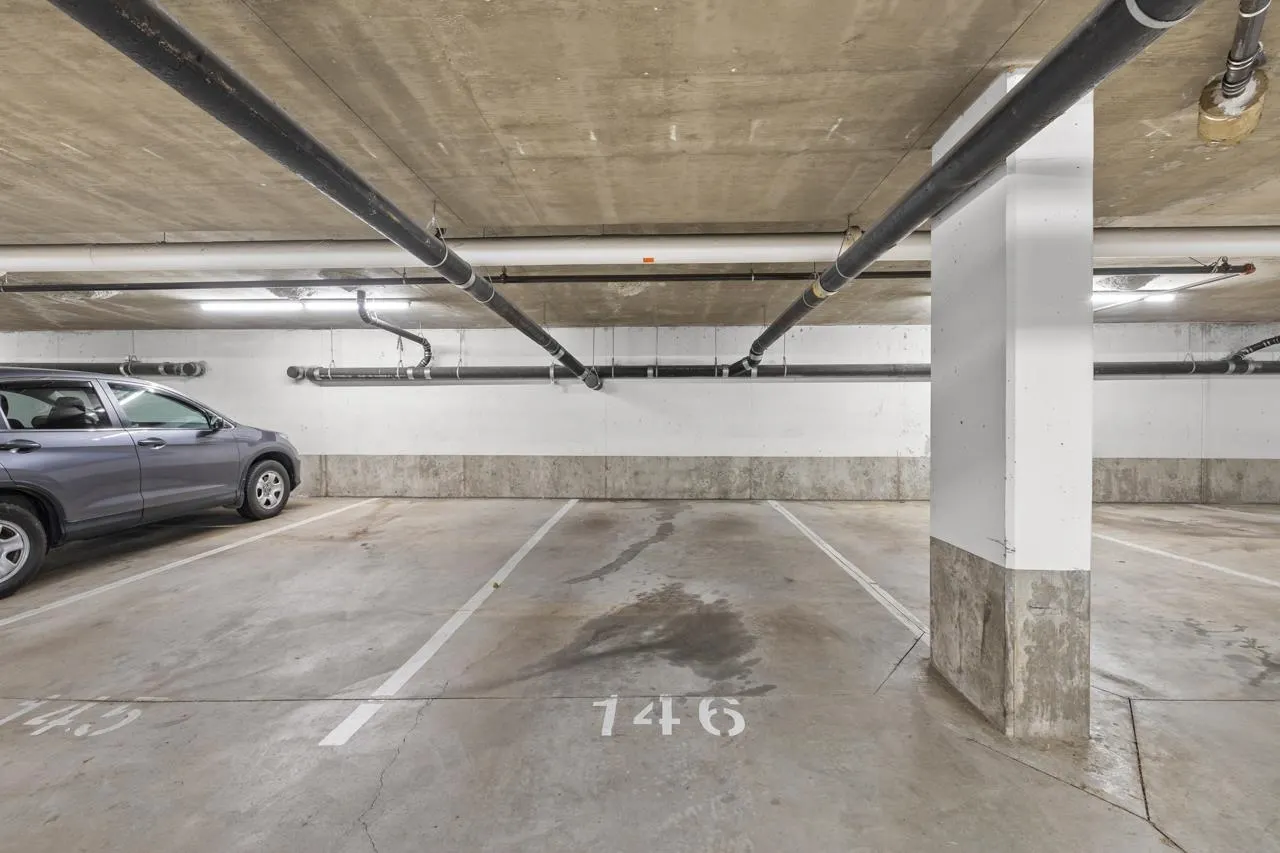 6500 194 Street #214
