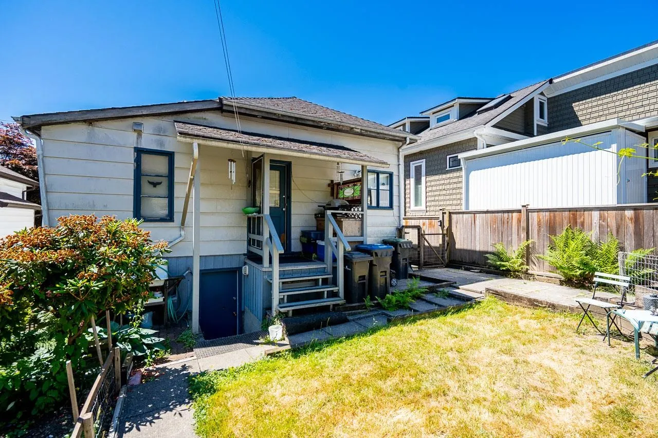373 Keary Street