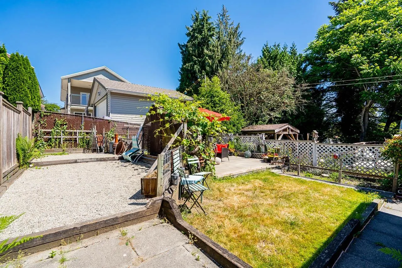 373 Keary Street