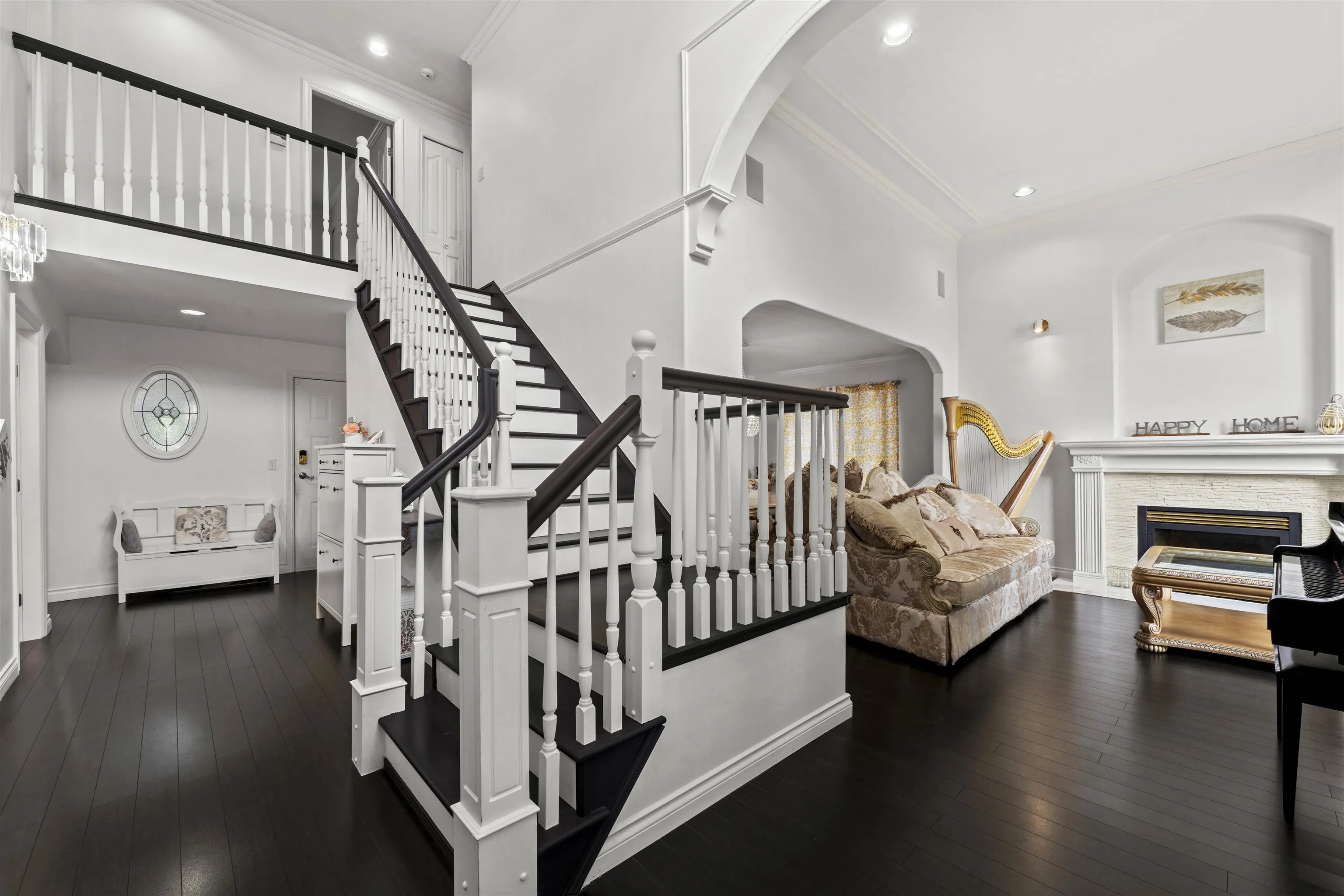 887 Riverside Drive