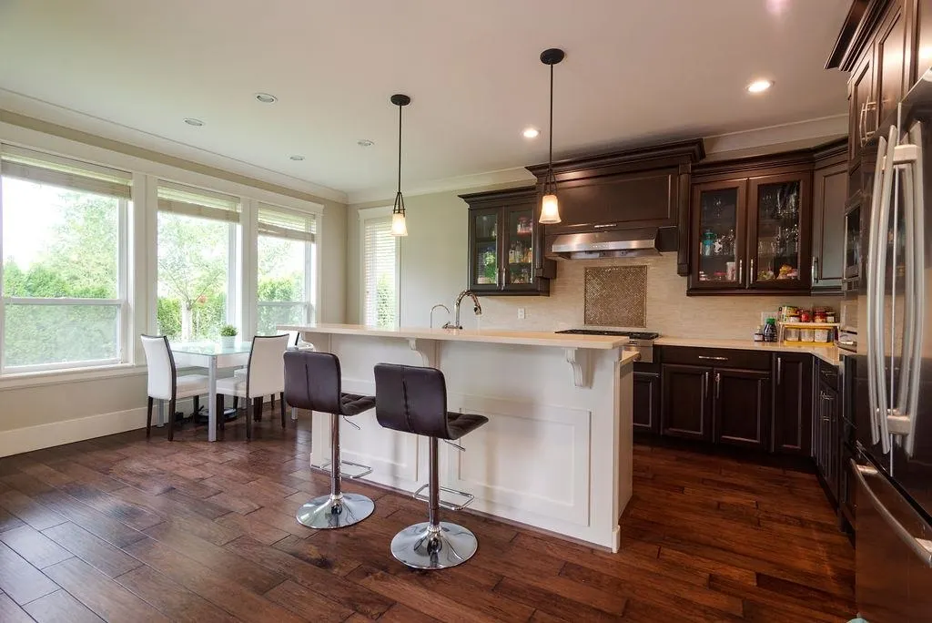 5509 Cove Inlet Road
