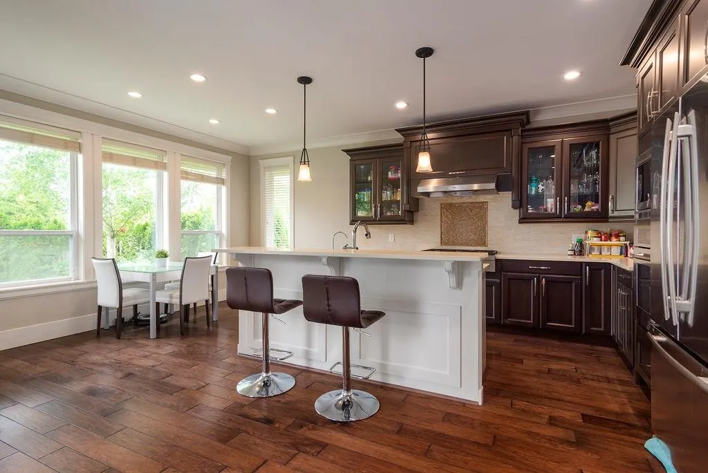 5509 Cove Inlet Road