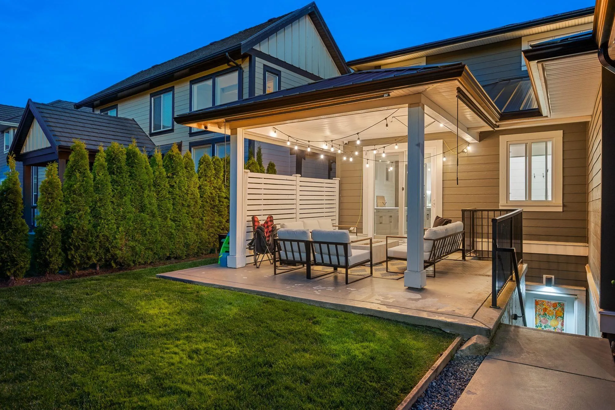 2732 Eagle Summit Crescent