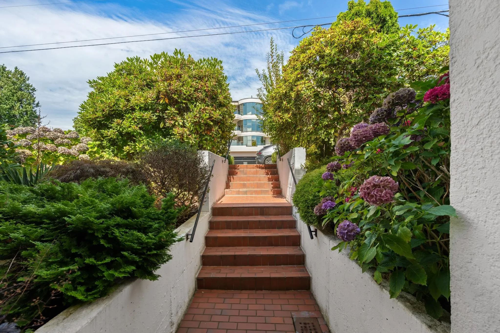 15070 Prospect Avenue #204