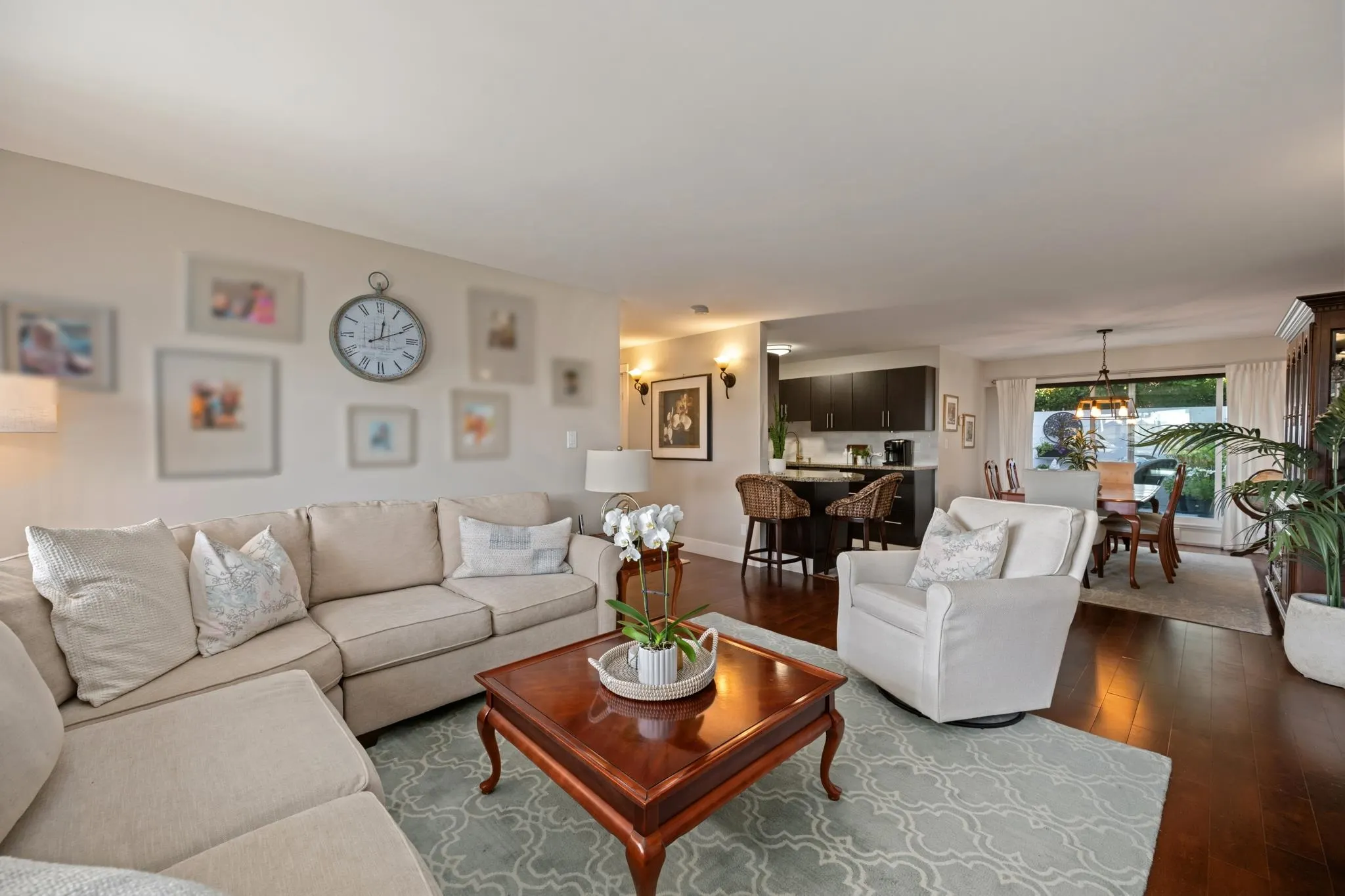 15070 Prospect Avenue #204