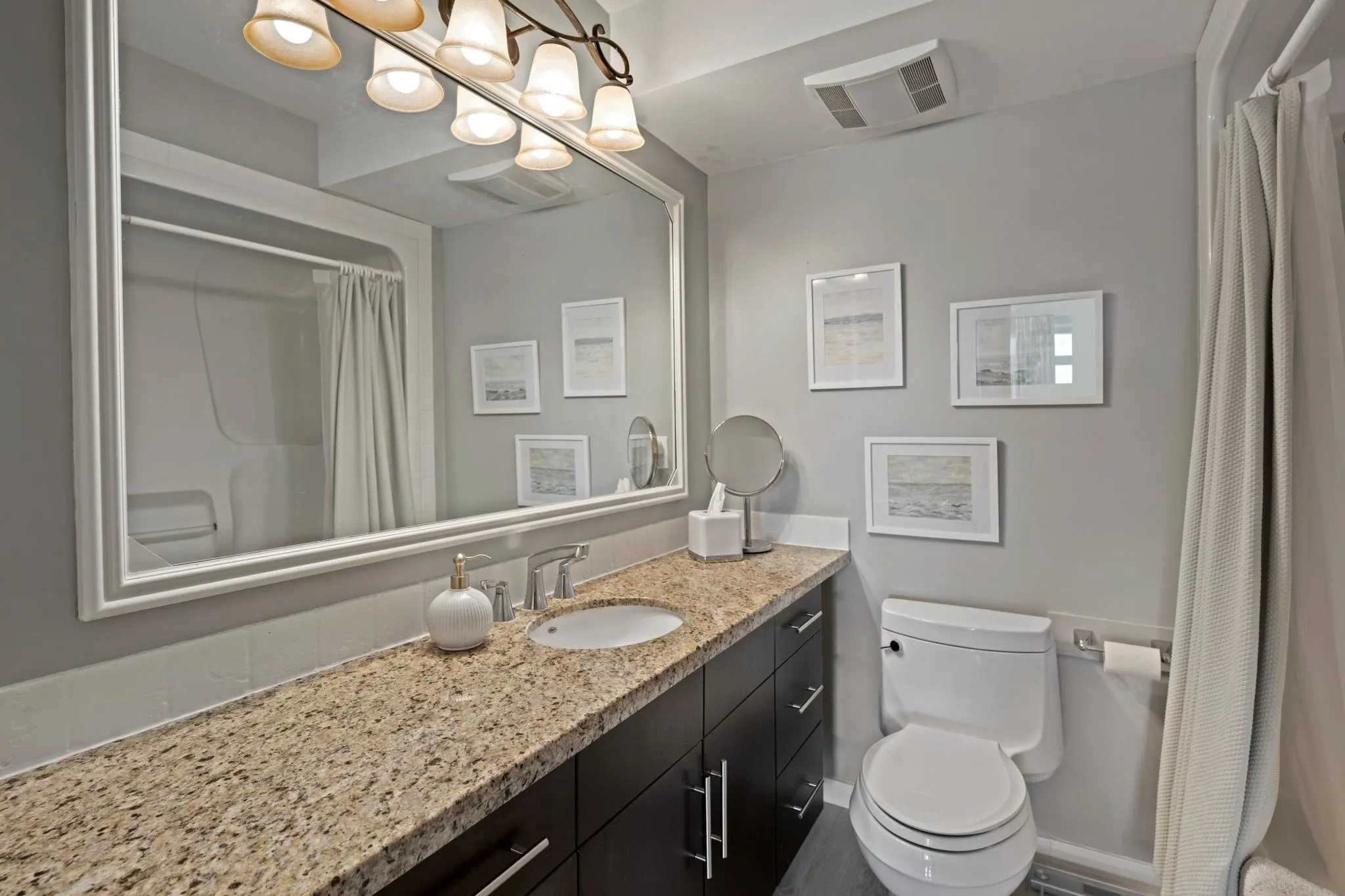 15070 Prospect Avenue #204