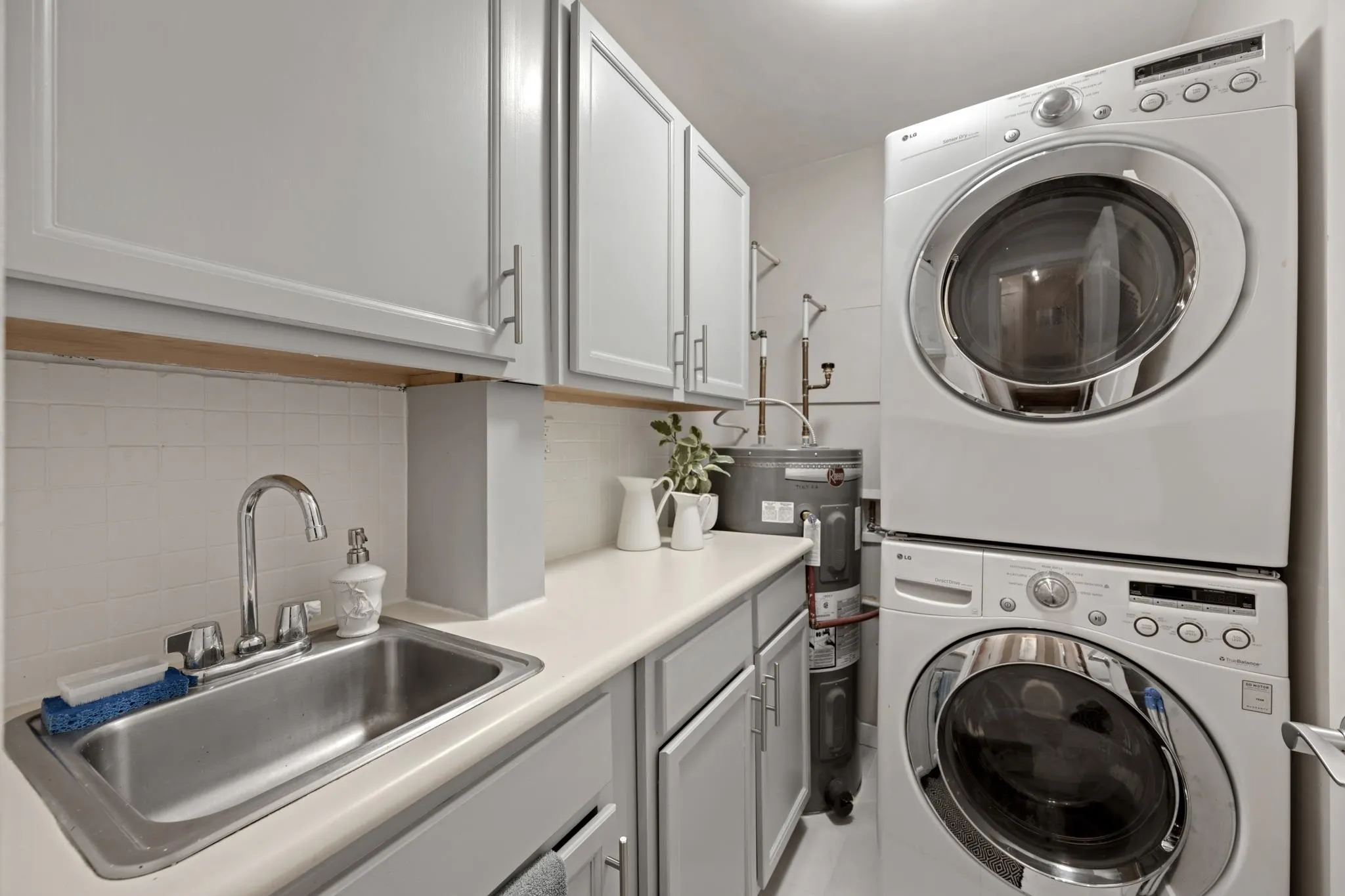15070 Prospect Avenue #204