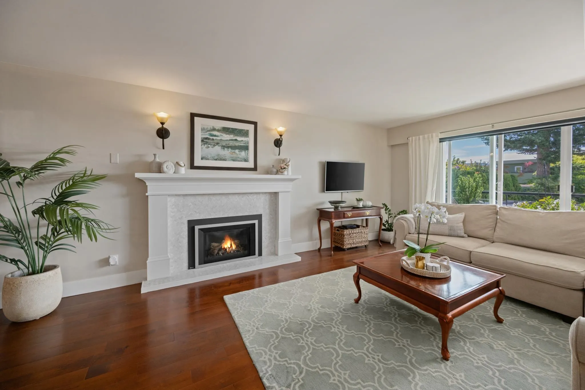 15070 Prospect Avenue #204