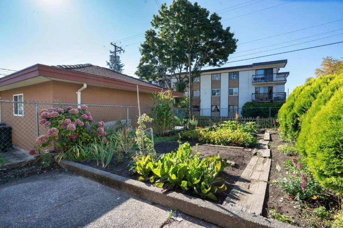 232 Macdonald Avenue