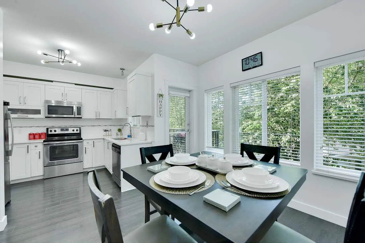 13864 Hyland Road #10
