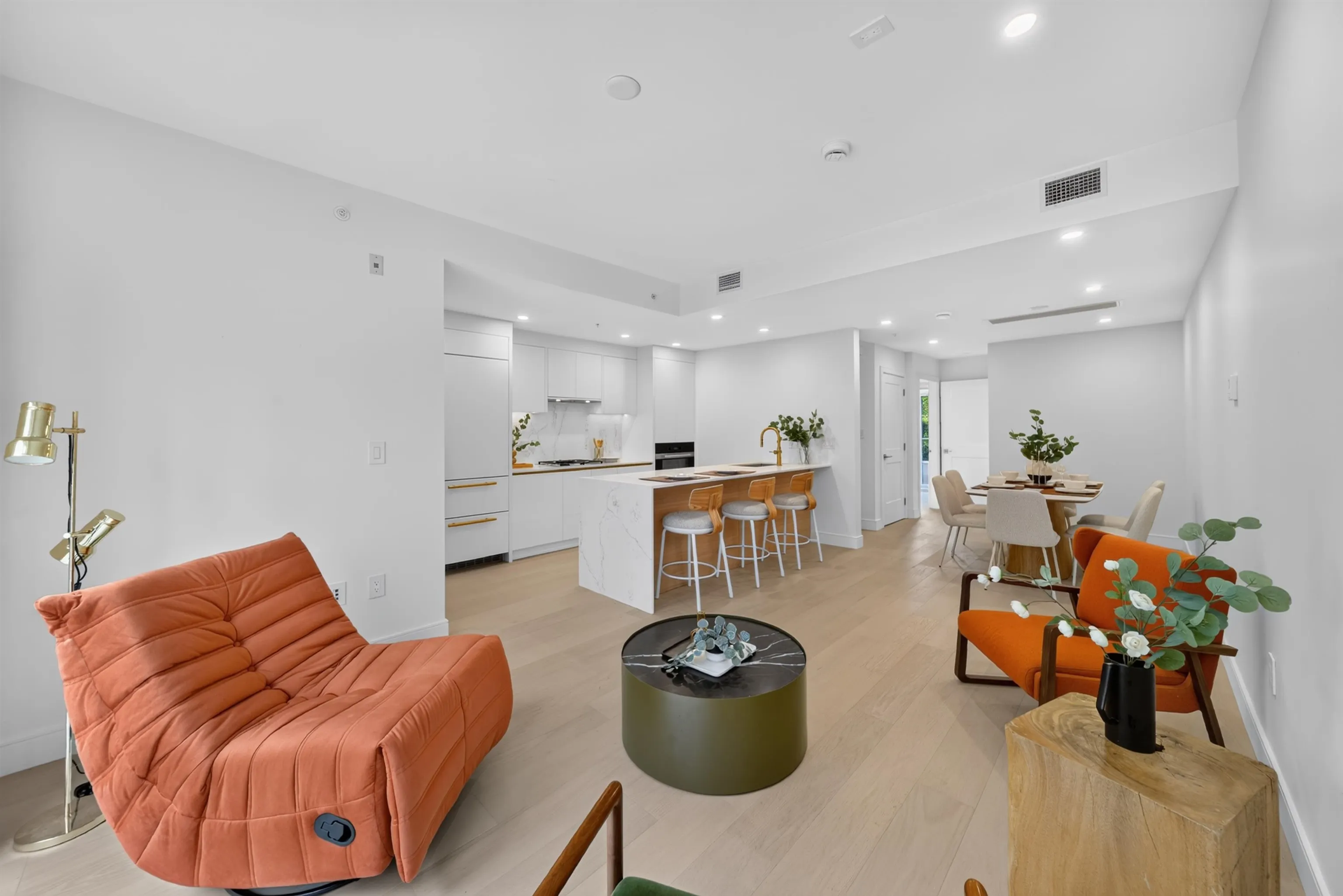 918 W 32nd Avenue #110
