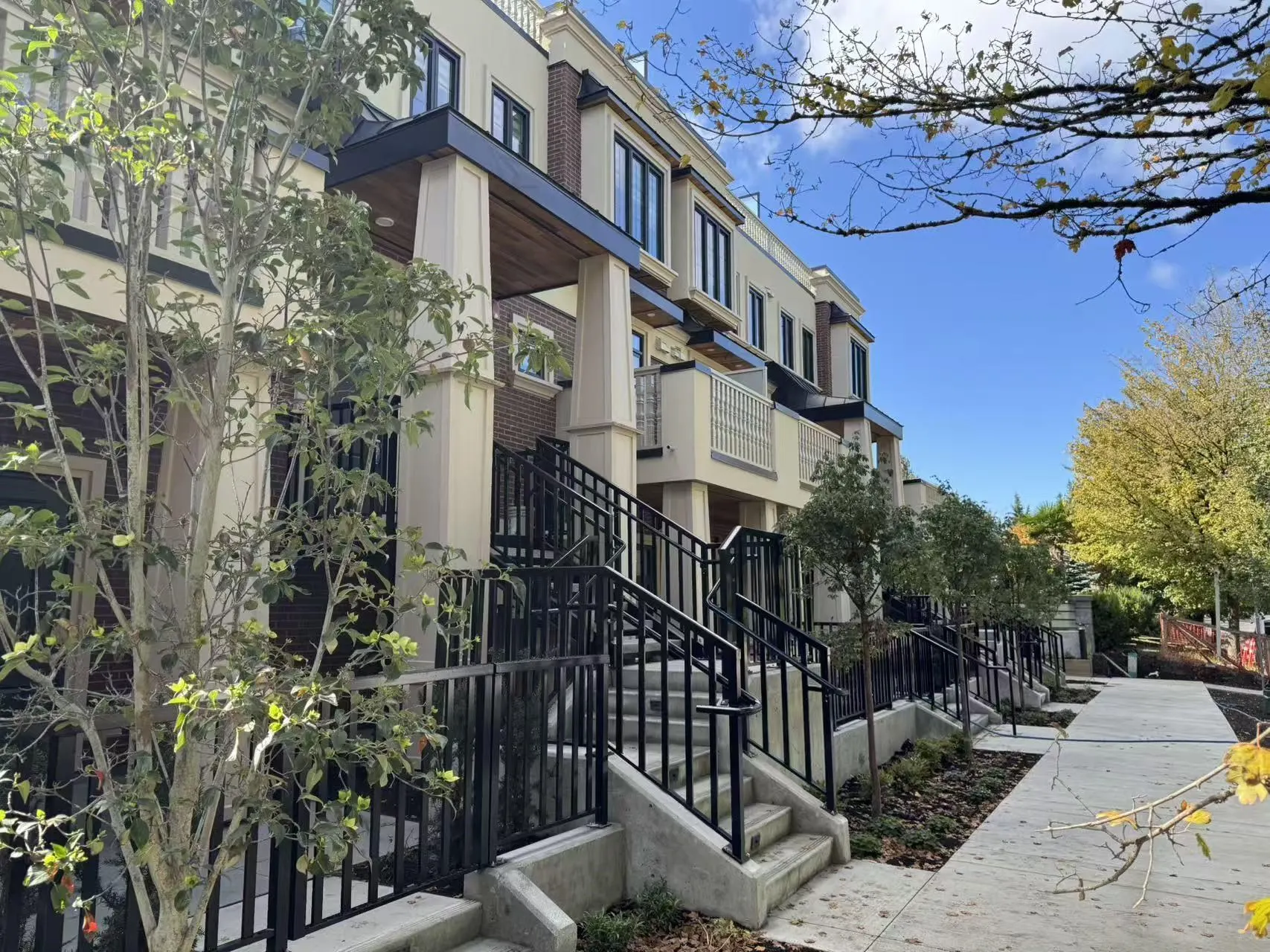 918 W 32nd Avenue #110