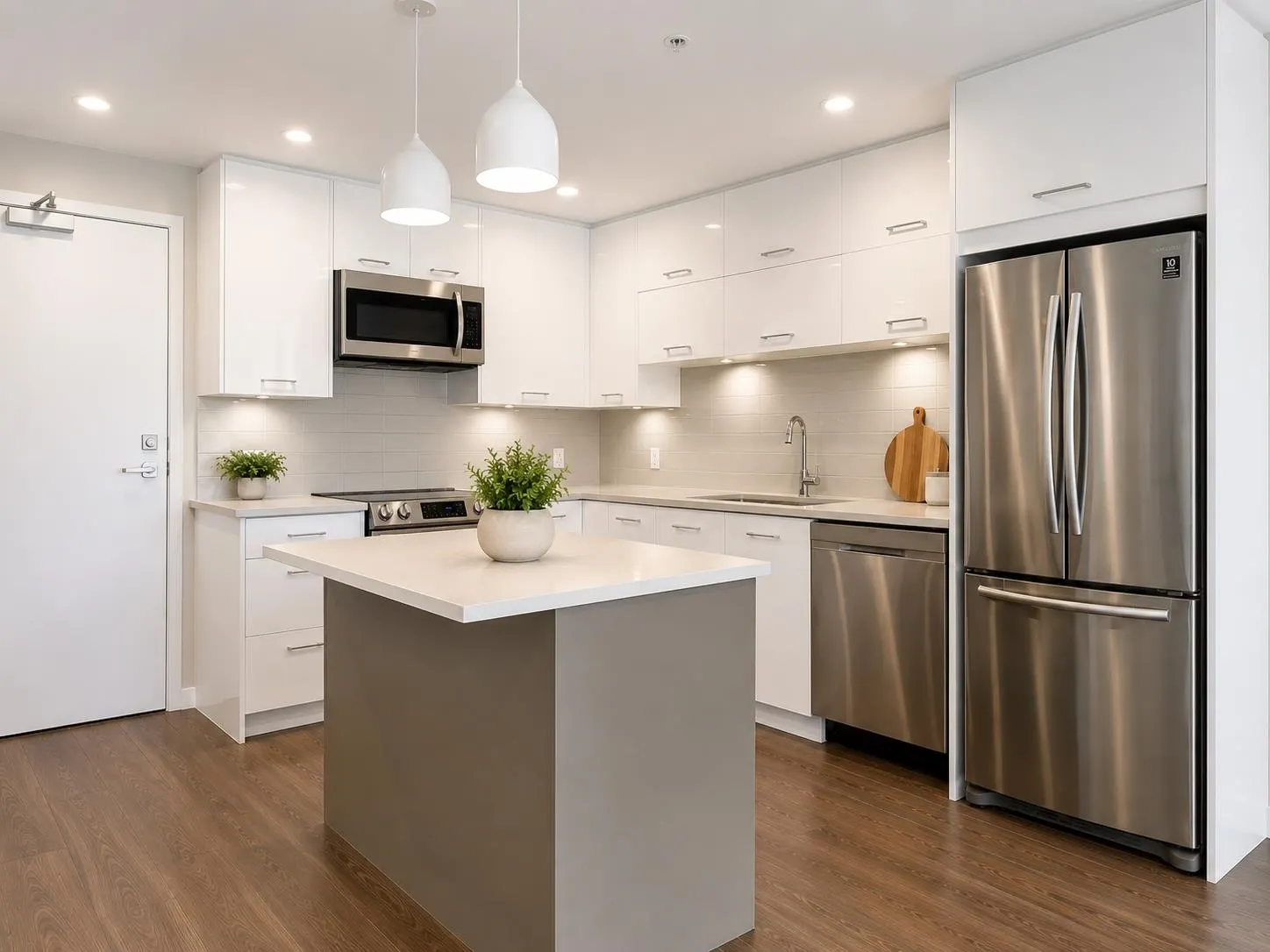 38033 Second Avenue #512