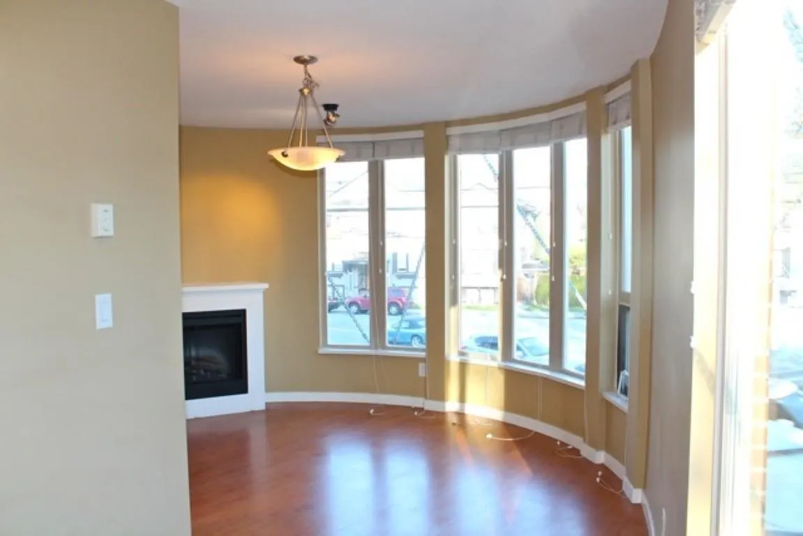 3089 Oak Street #209