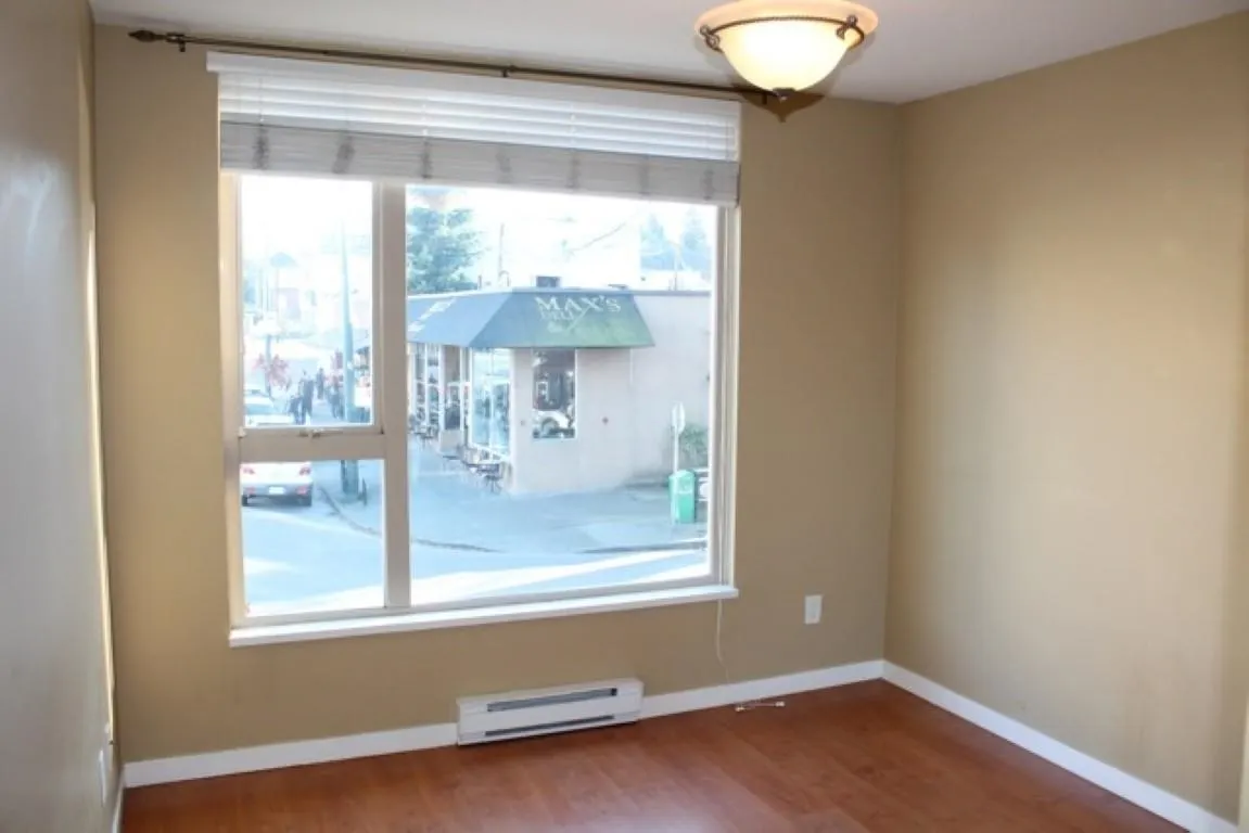 3089 Oak Street #209