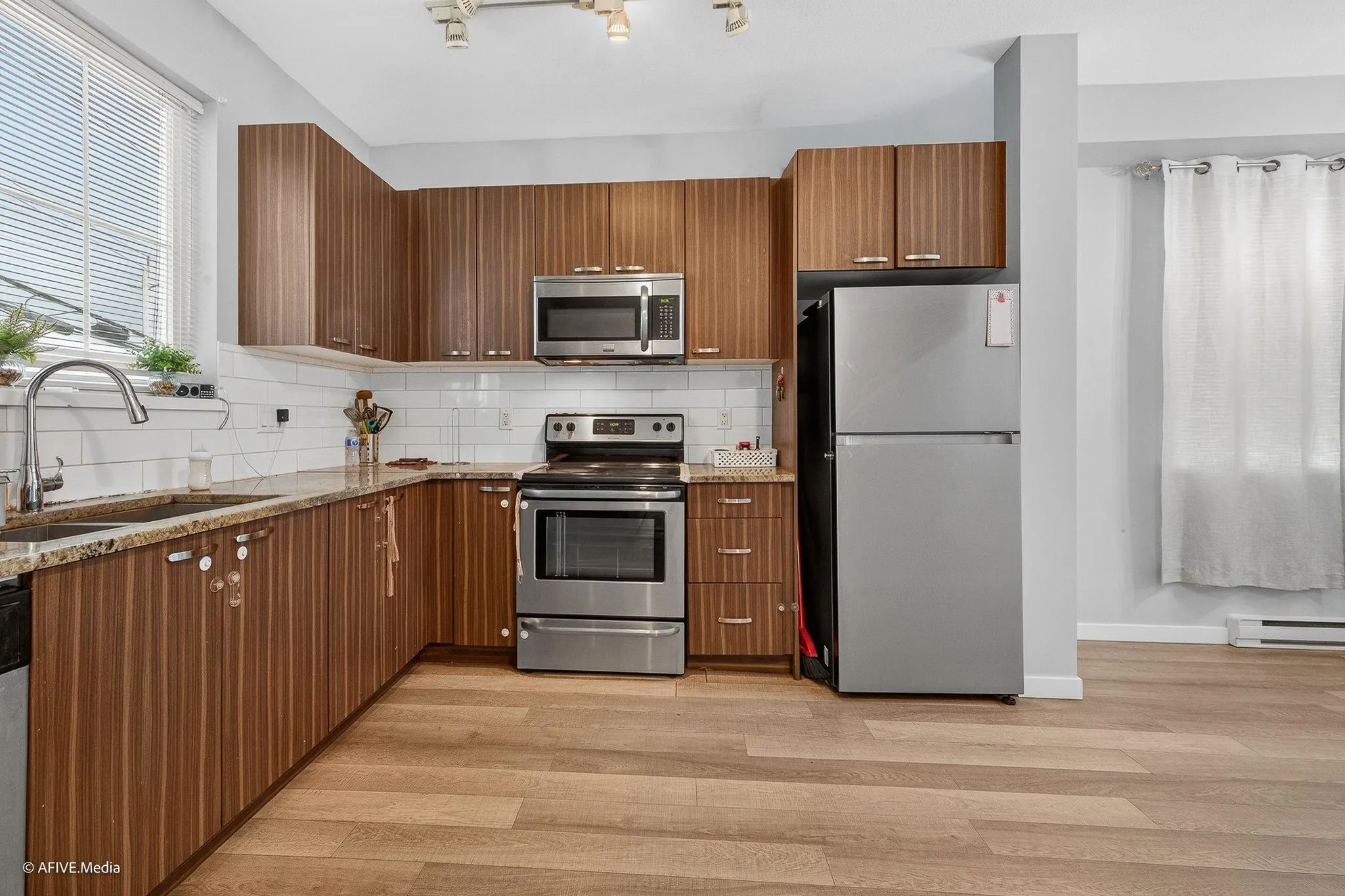 14833 61 Avenue #163