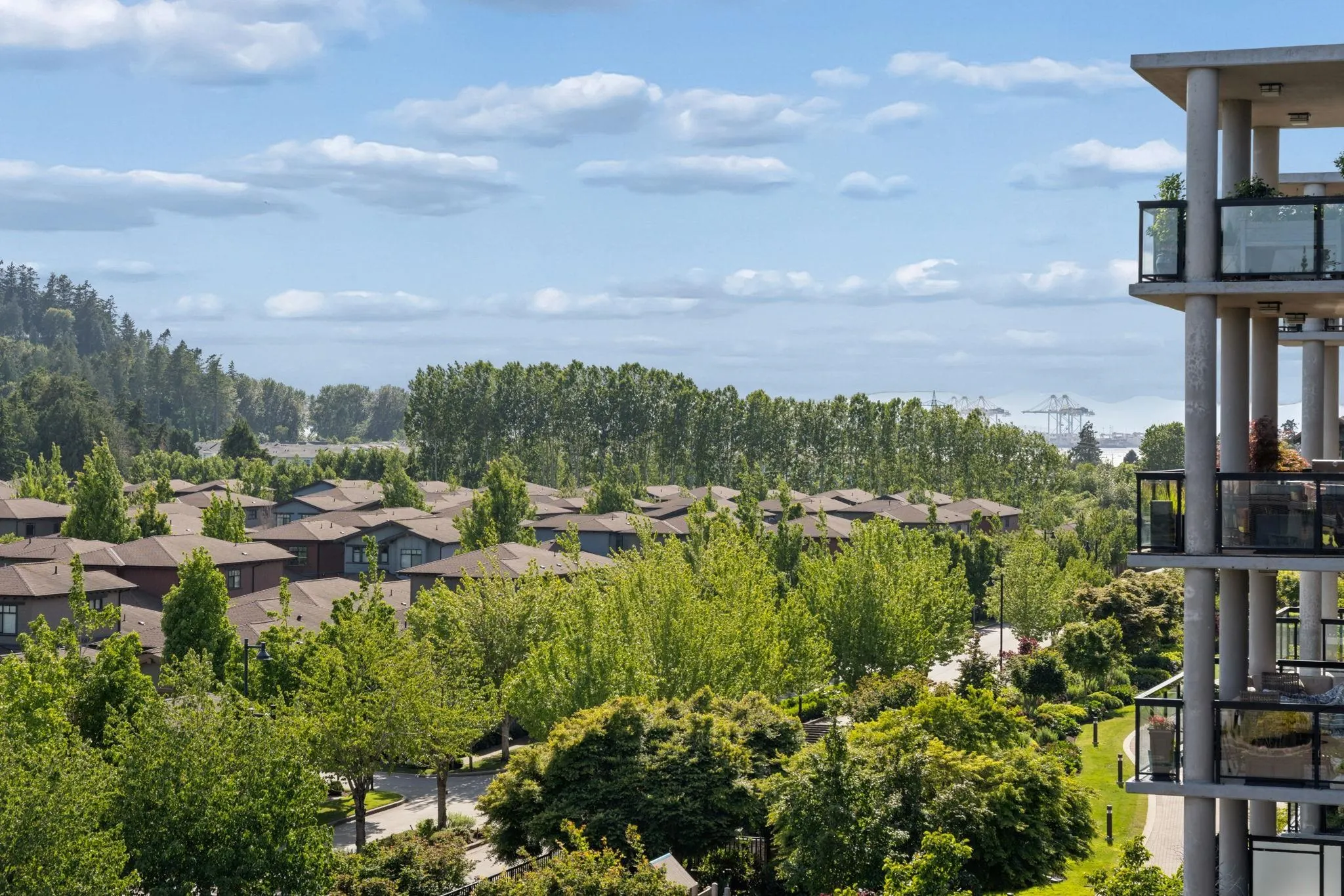 5055 Springs Boulevard #514