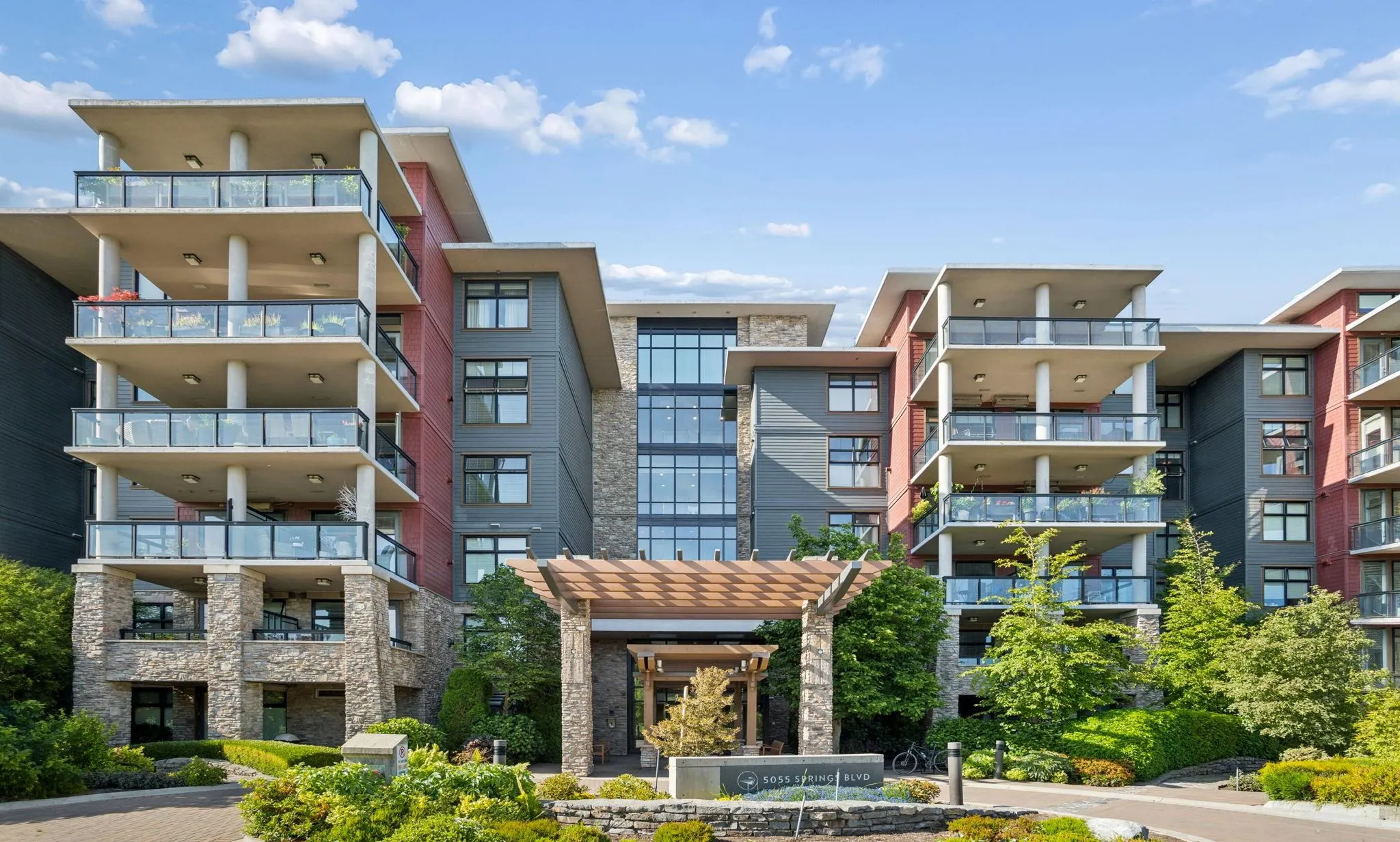 5055 Springs Boulevard #514