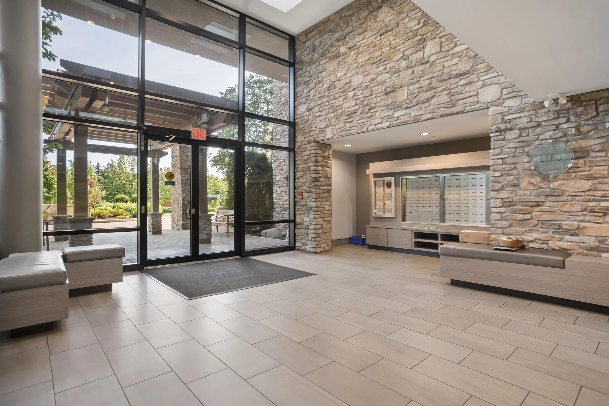 5055 Springs Boulevard #514
