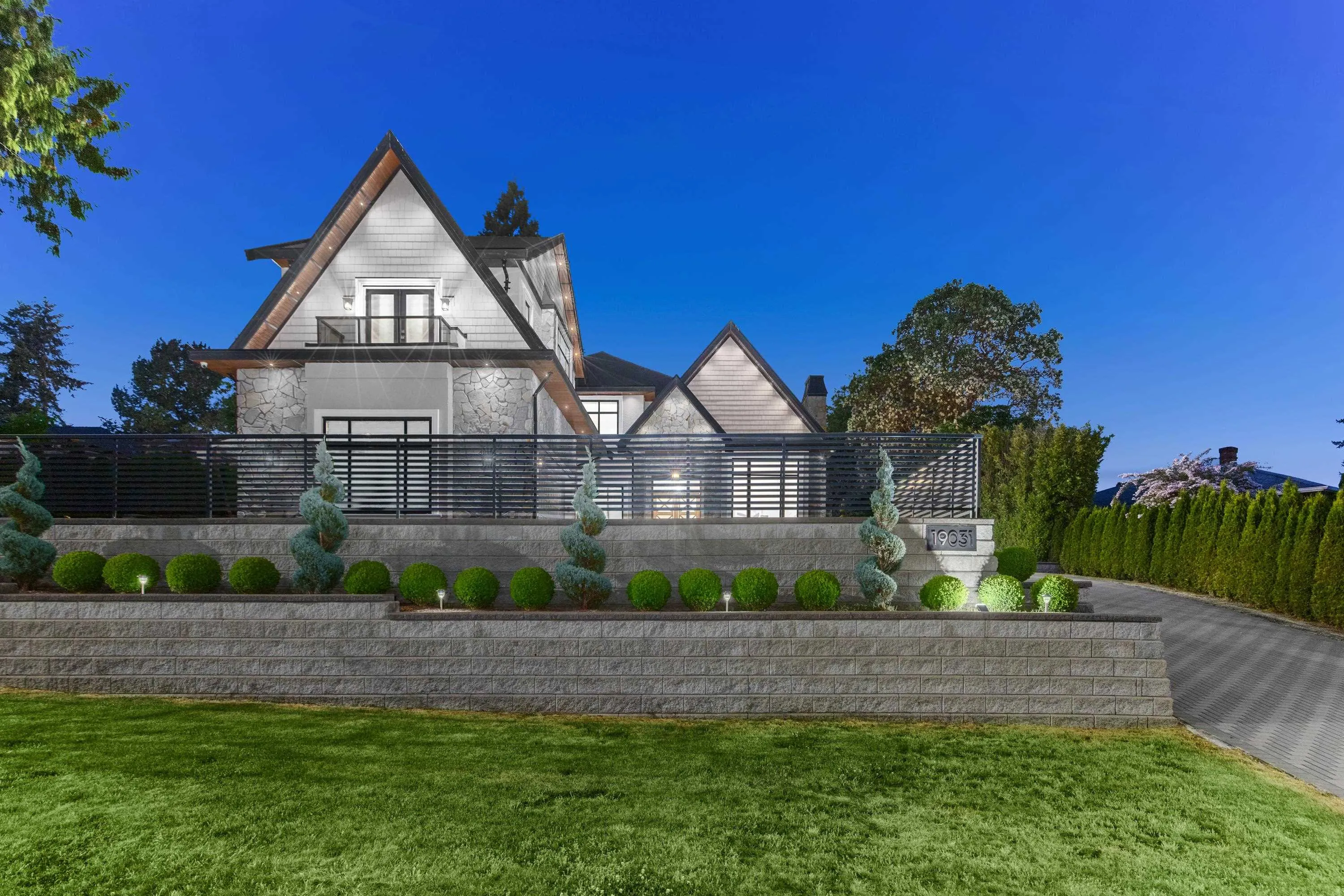 19031 60b Avenue