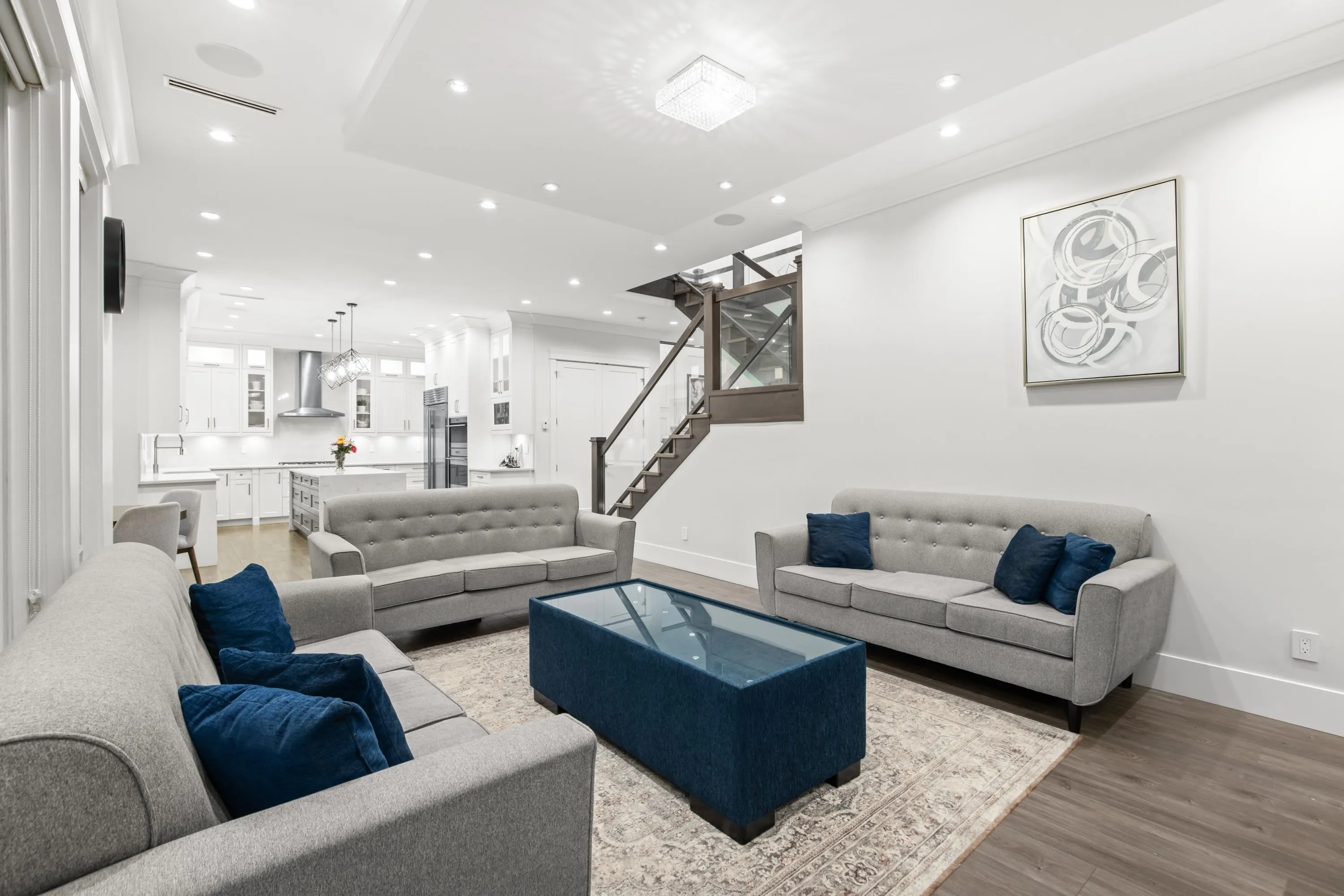 19031 60b Avenue