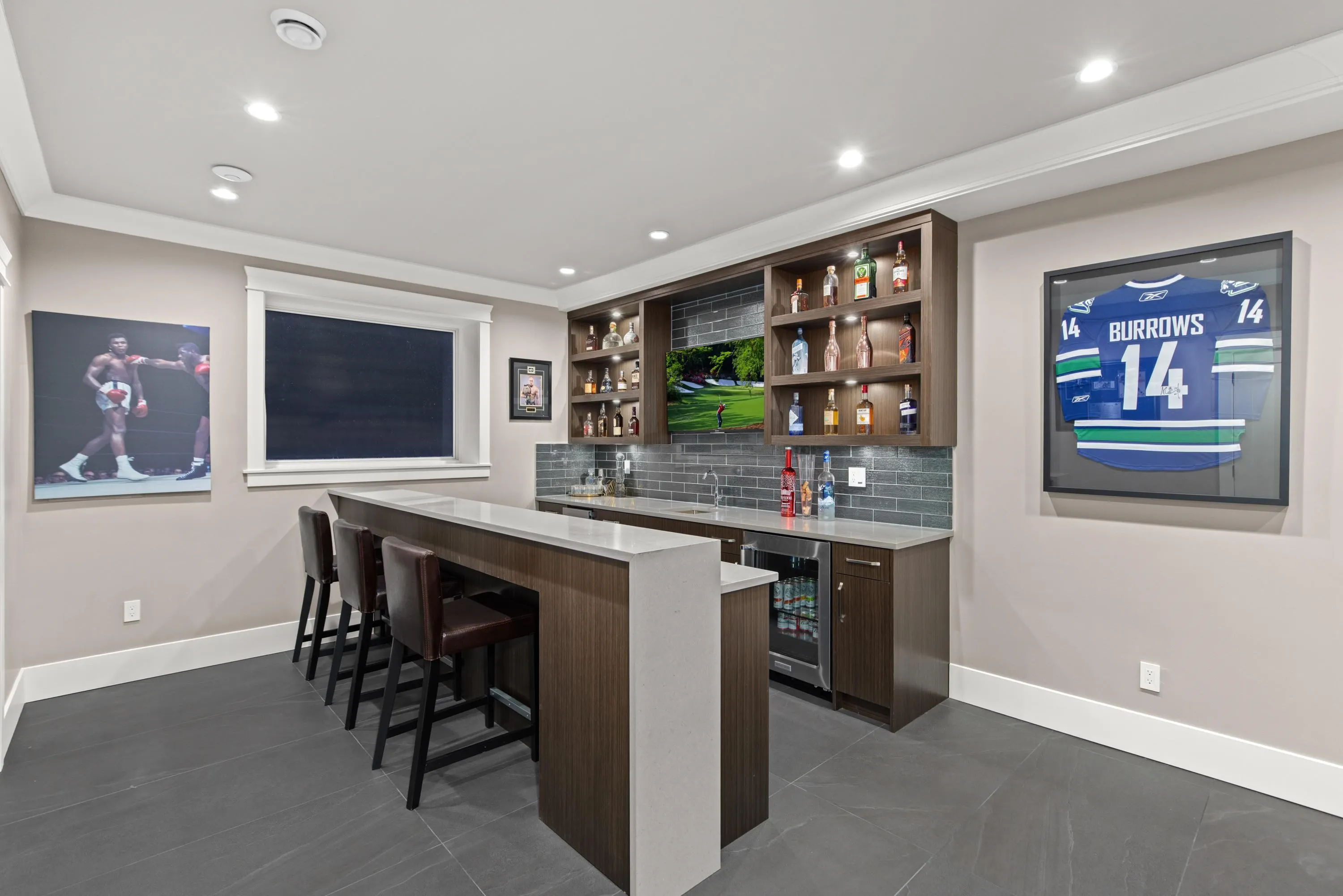 19031 60b Avenue