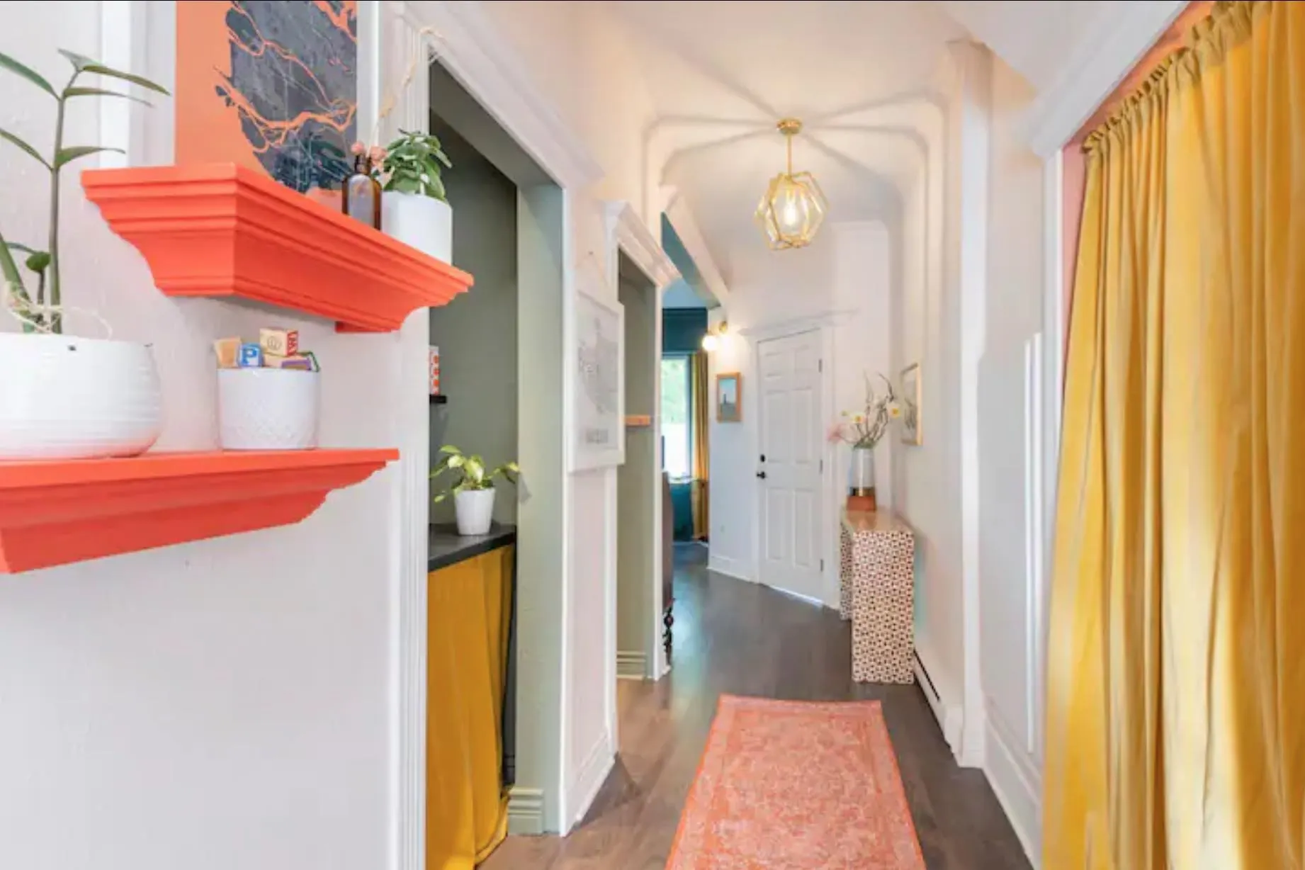524 E 12th Avenue #Main