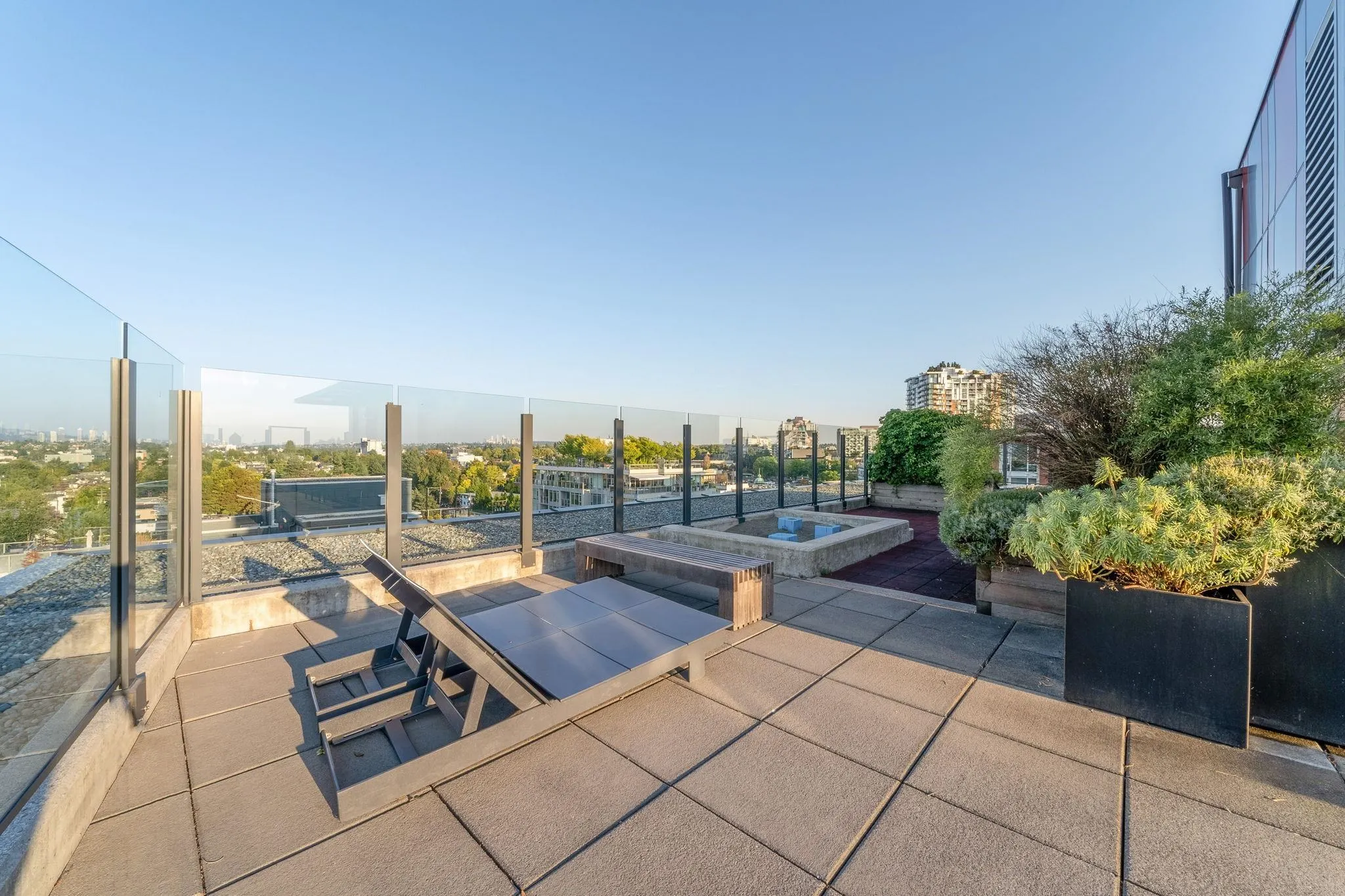 209 E 7th Avenue #507
