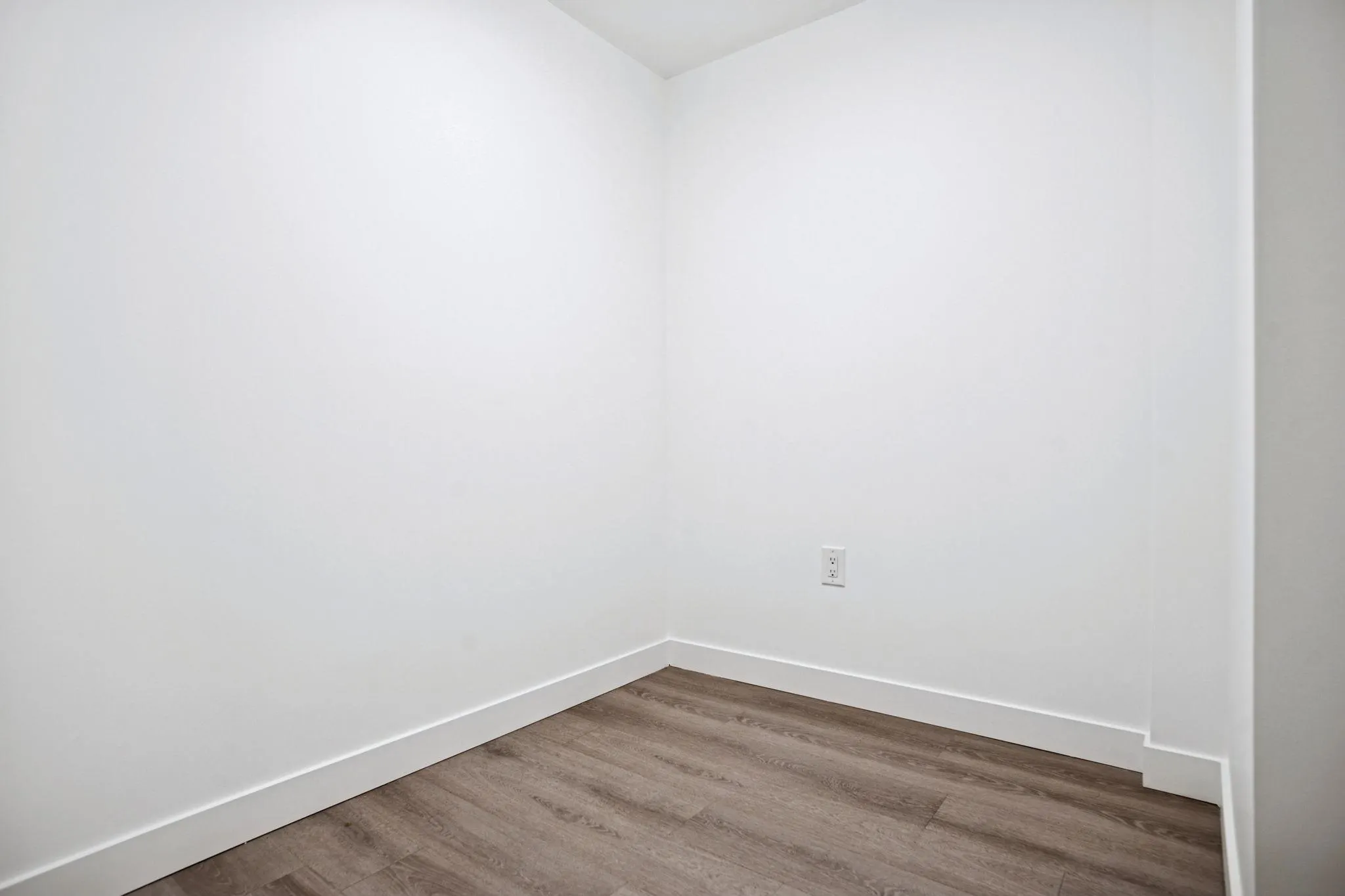 209 E 7th Avenue #507