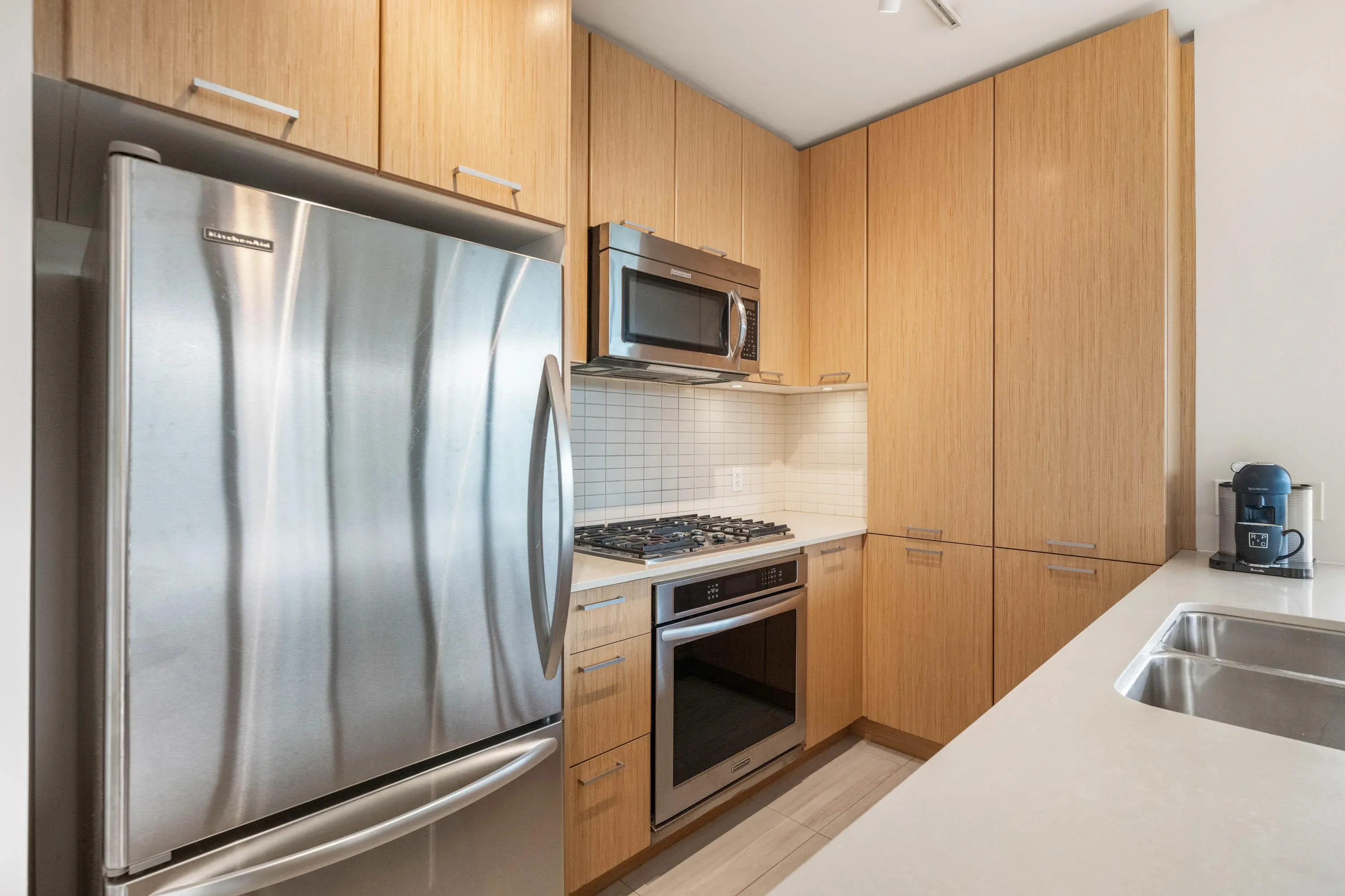 301 Capilano Road #1707