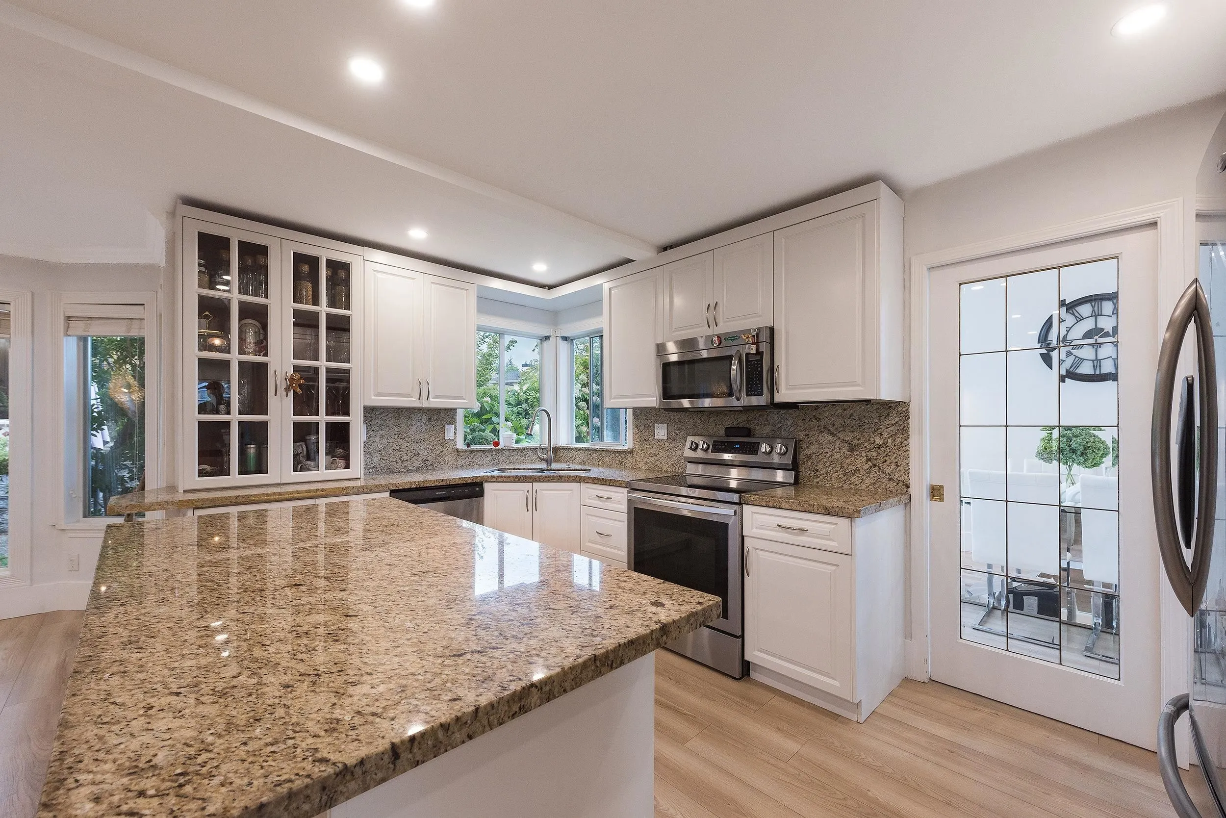 1545 Salal Crescent