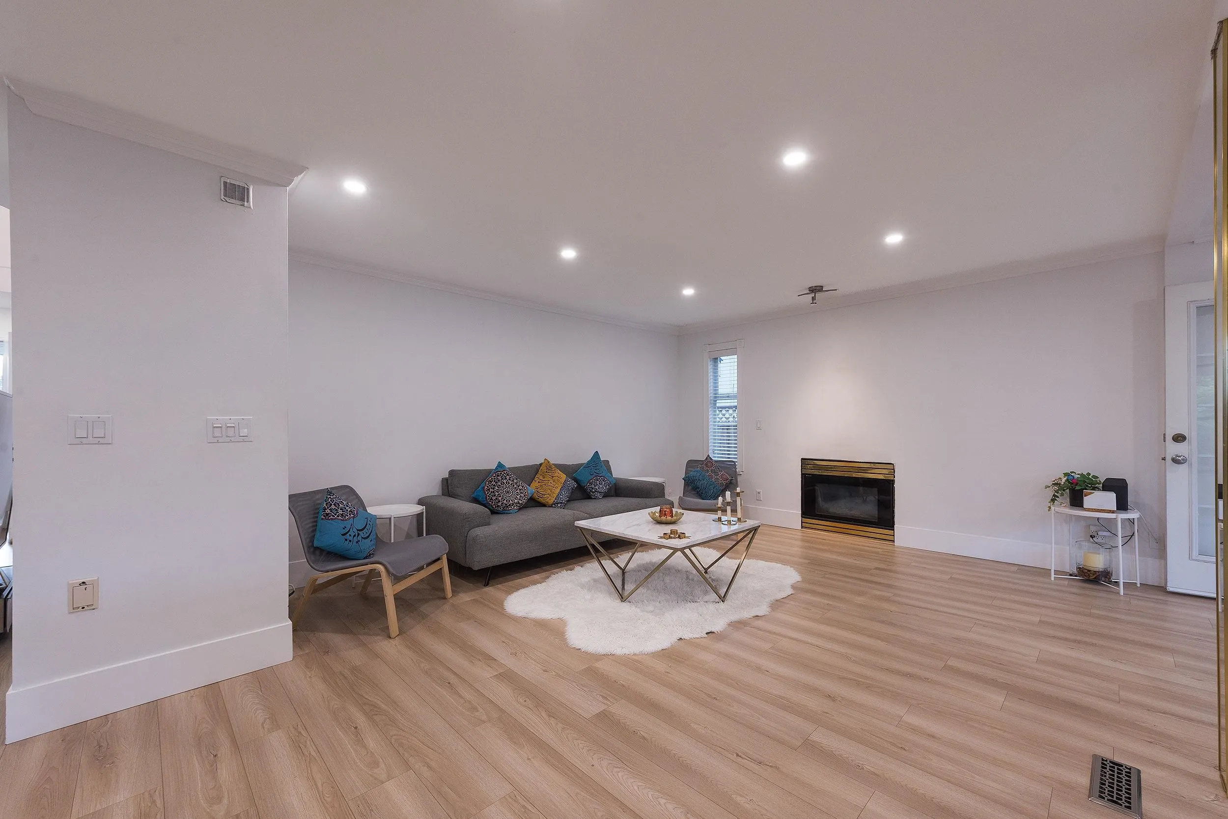 1545 Salal Crescent