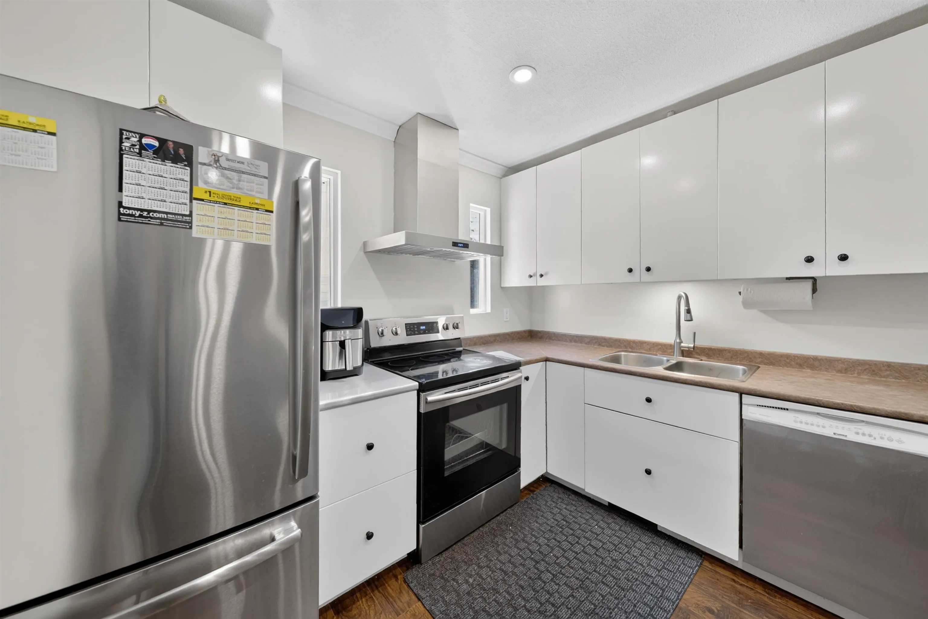17346 60a Avenue