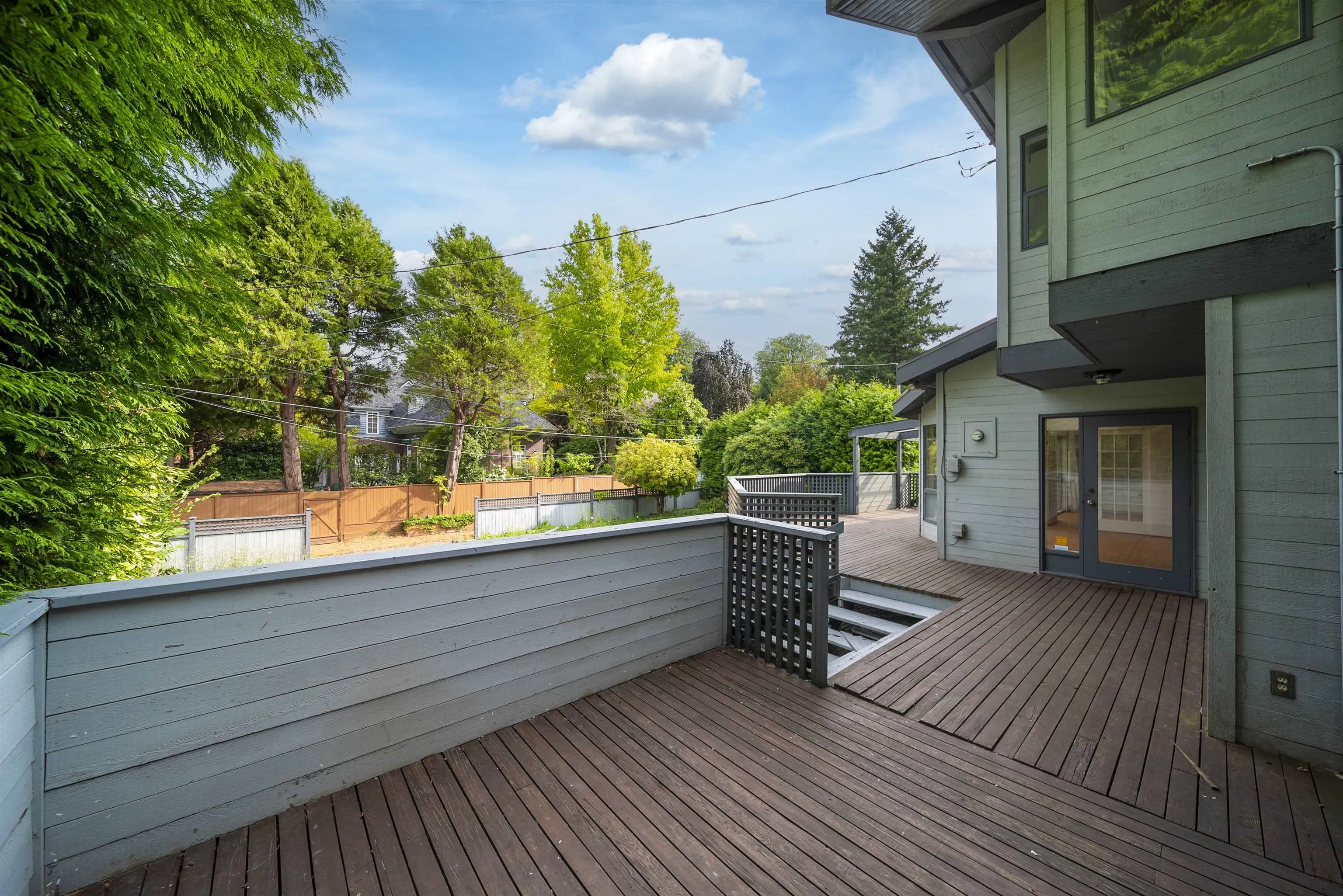 1975 W 18th Avenue