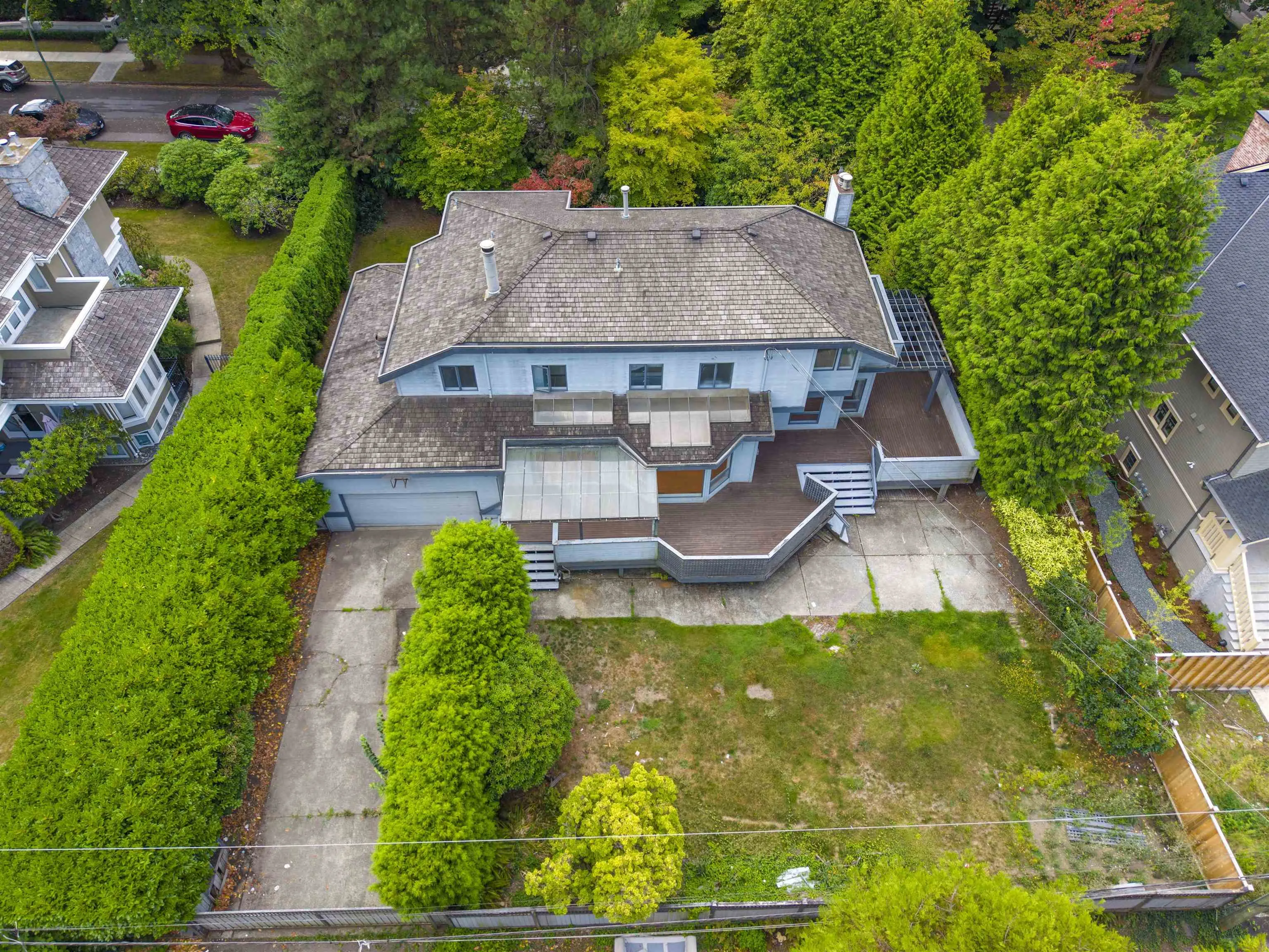 1975 W 18th Avenue