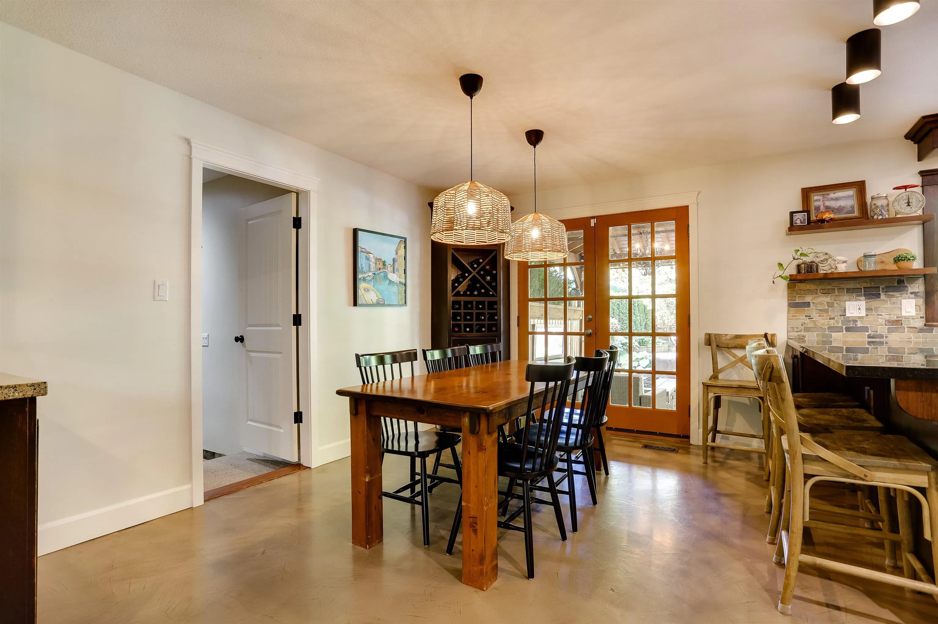 14084 Greencrest Drive