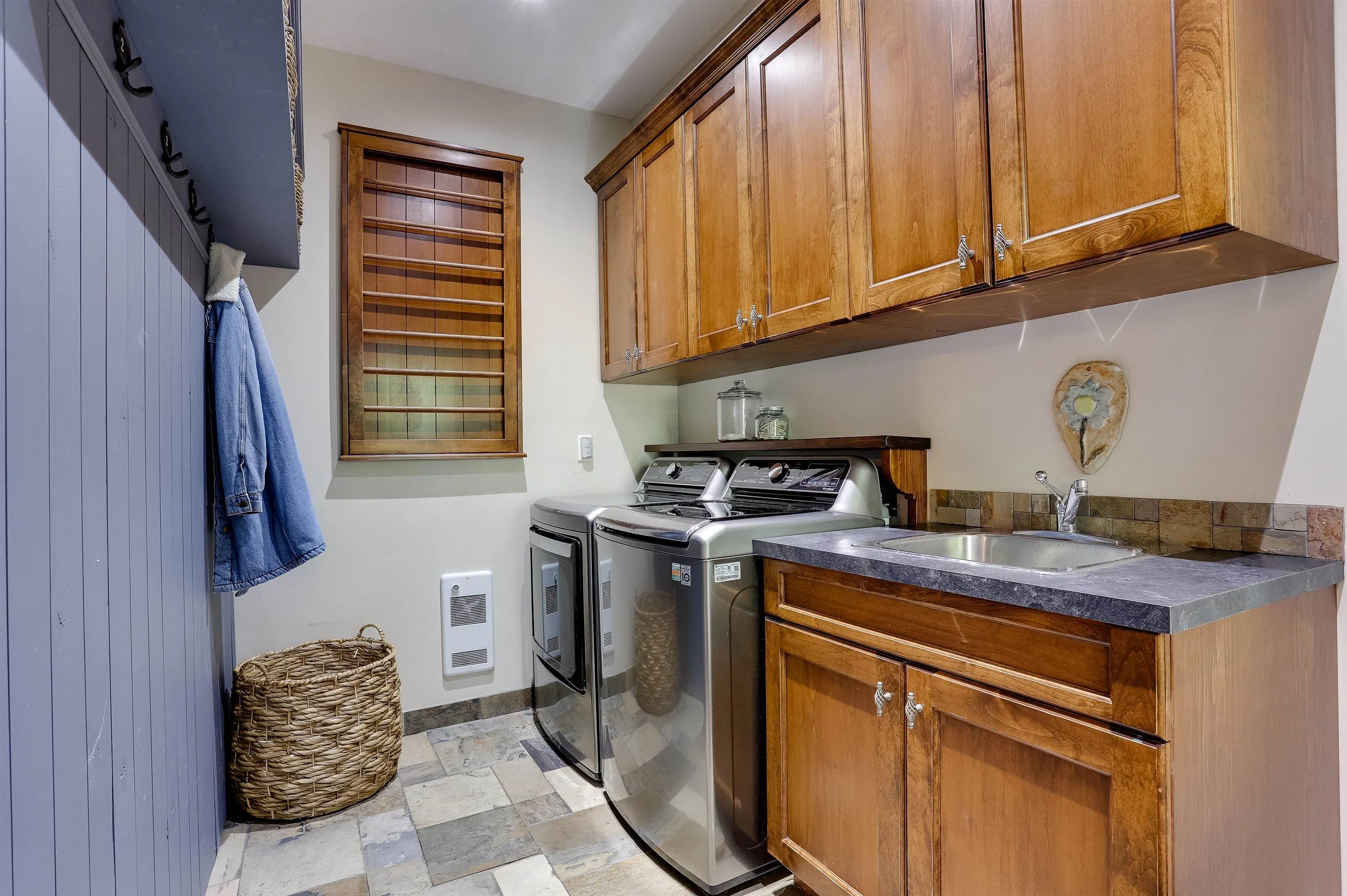 14084 Greencrest Drive