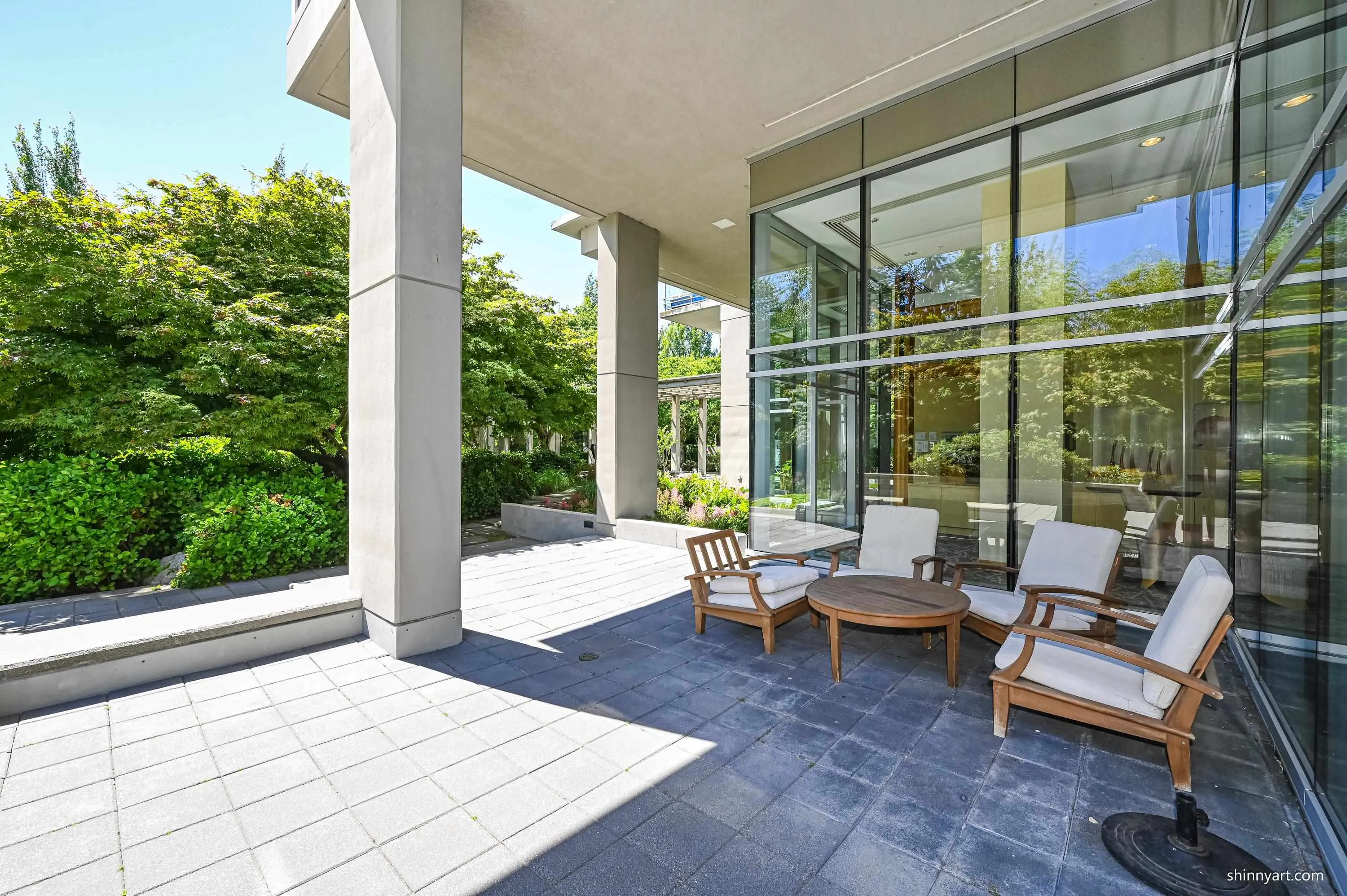 2688 W Mall #803