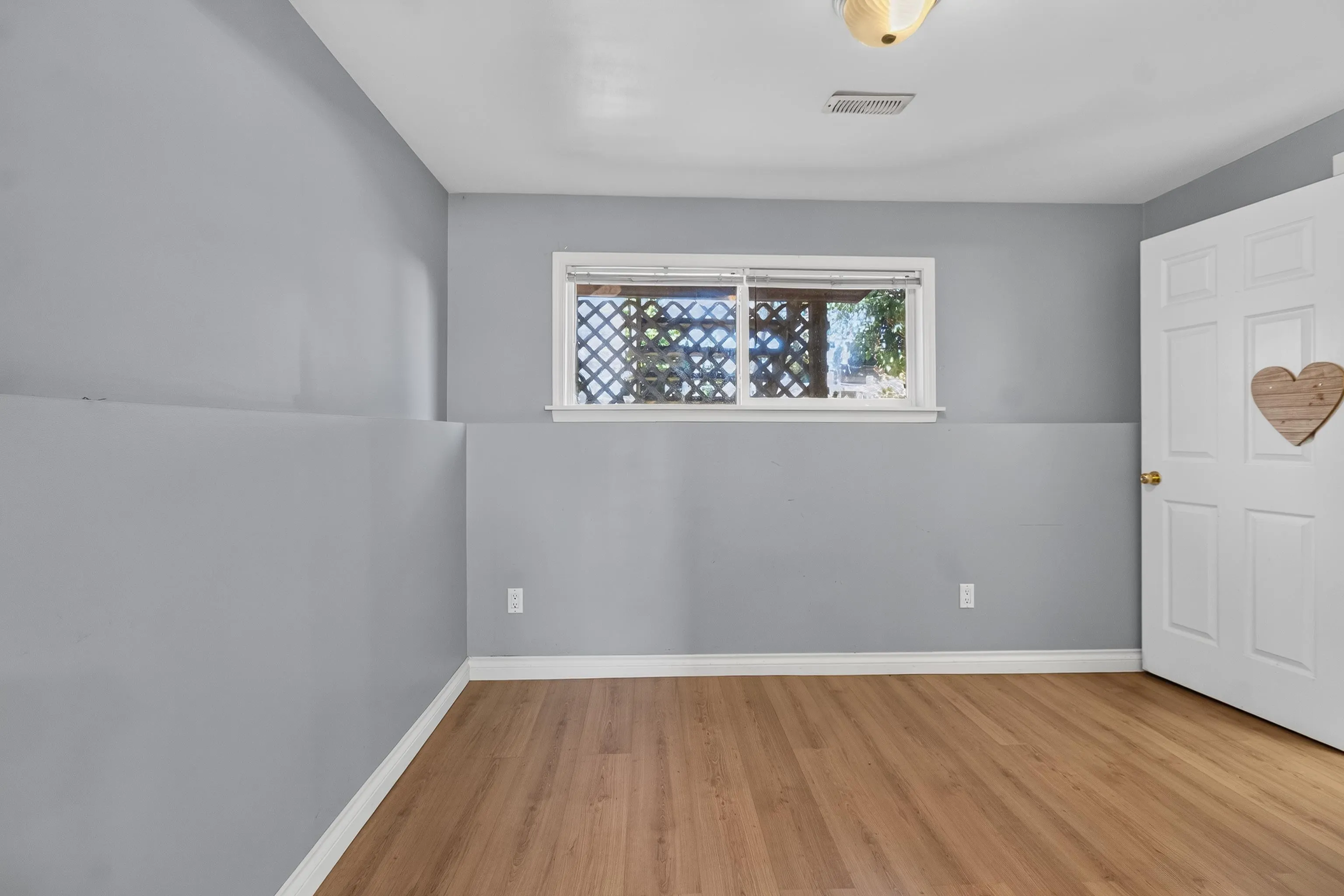 32539 Pandora Avenue